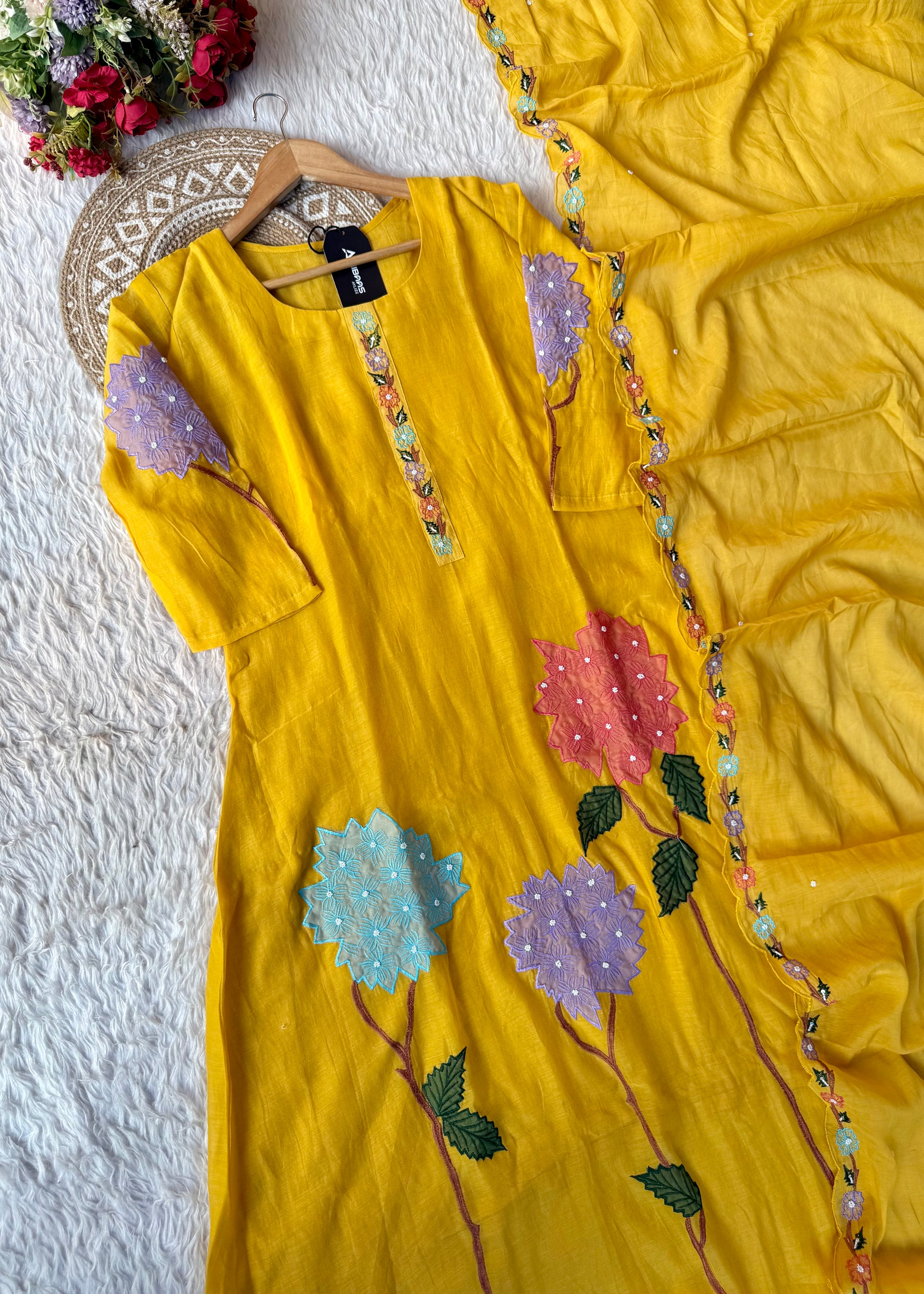 “Gulshan” Gul-E-Noor Banarsi Mul Chanderi A-Line Kurta Set