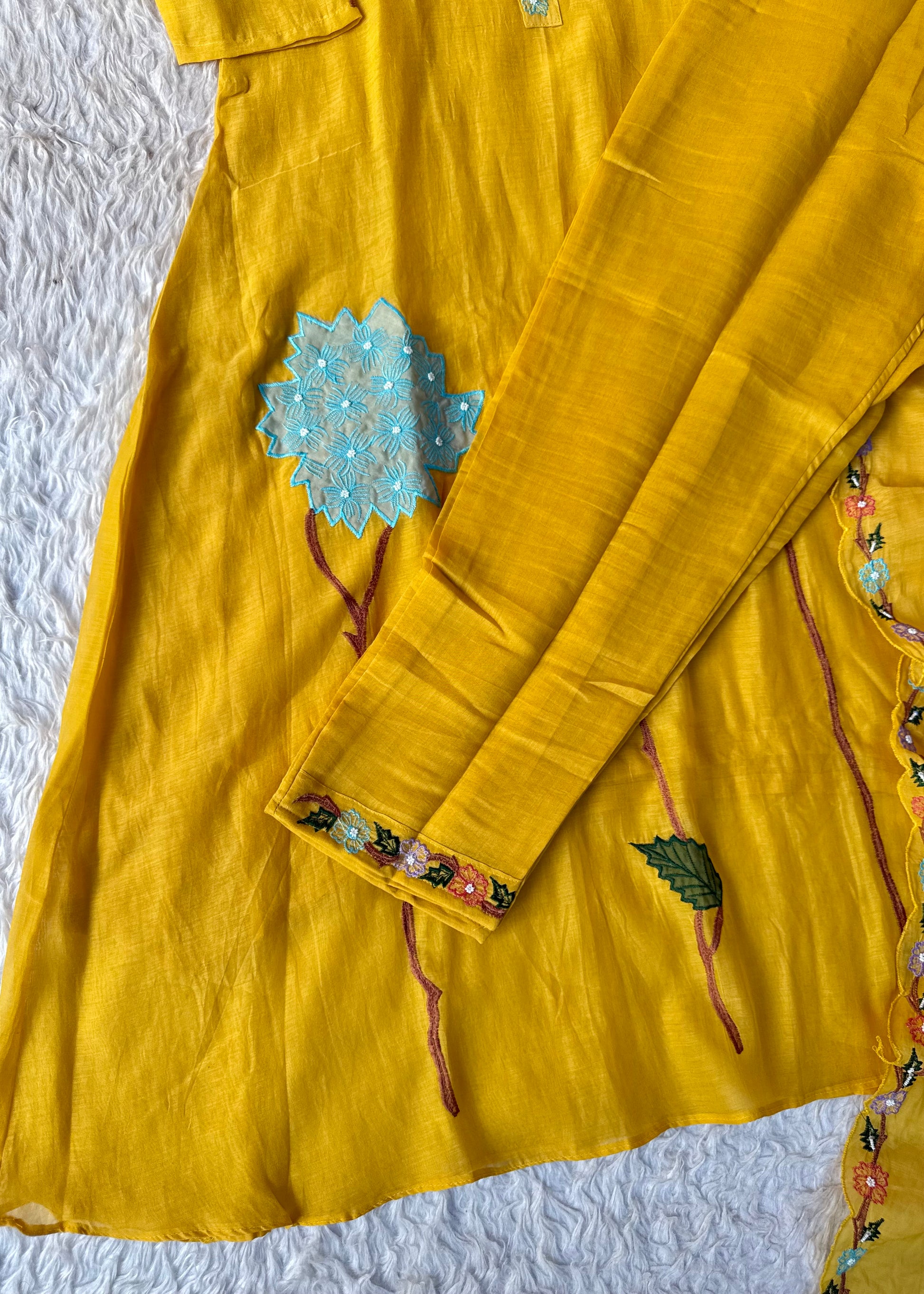 “Gulshan” Gul-E-Noor Banarsi Mul Chanderi A-Line Kurta Set