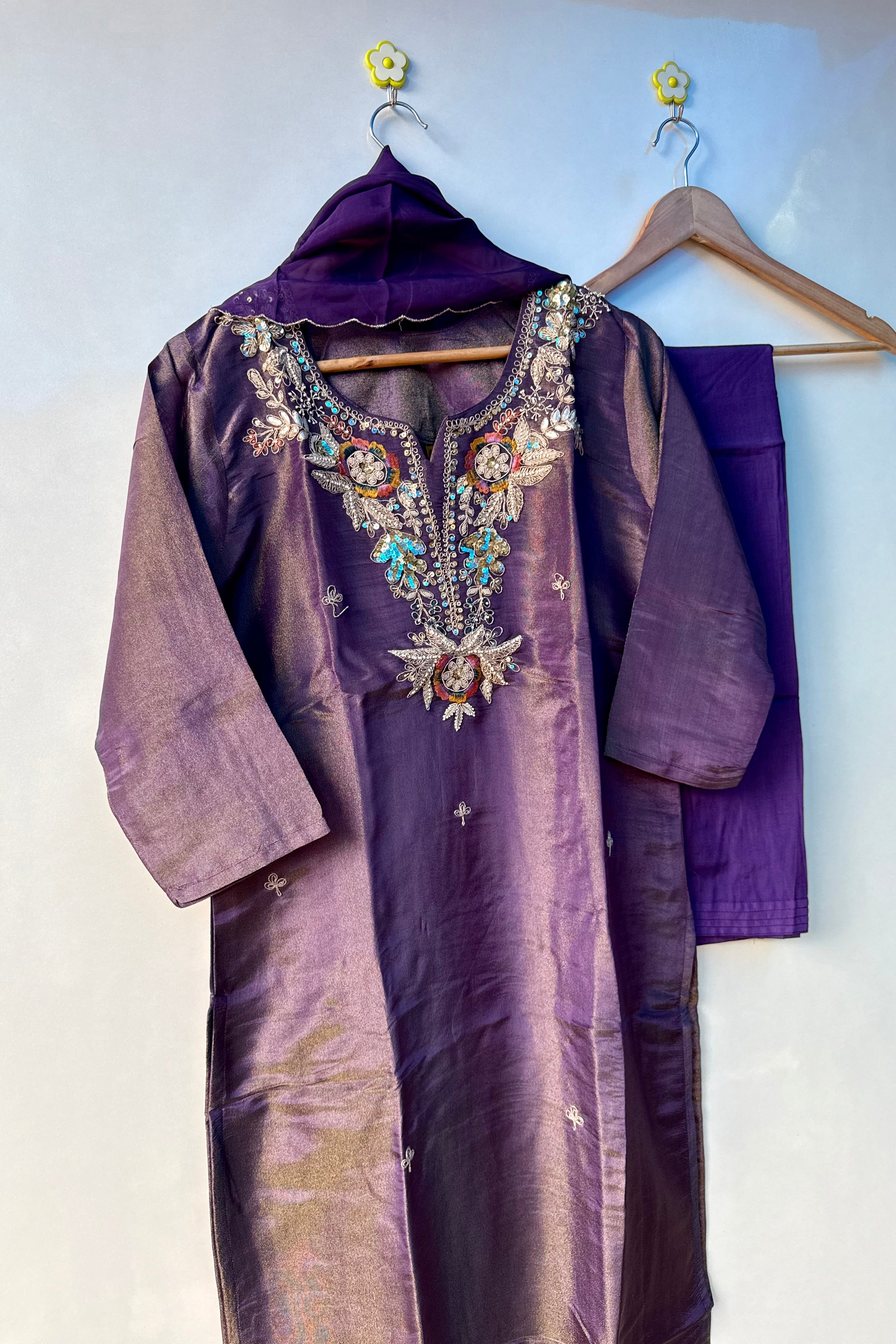 “HAYAT” Premium tissue silk stright kurti bottom with dupatta se