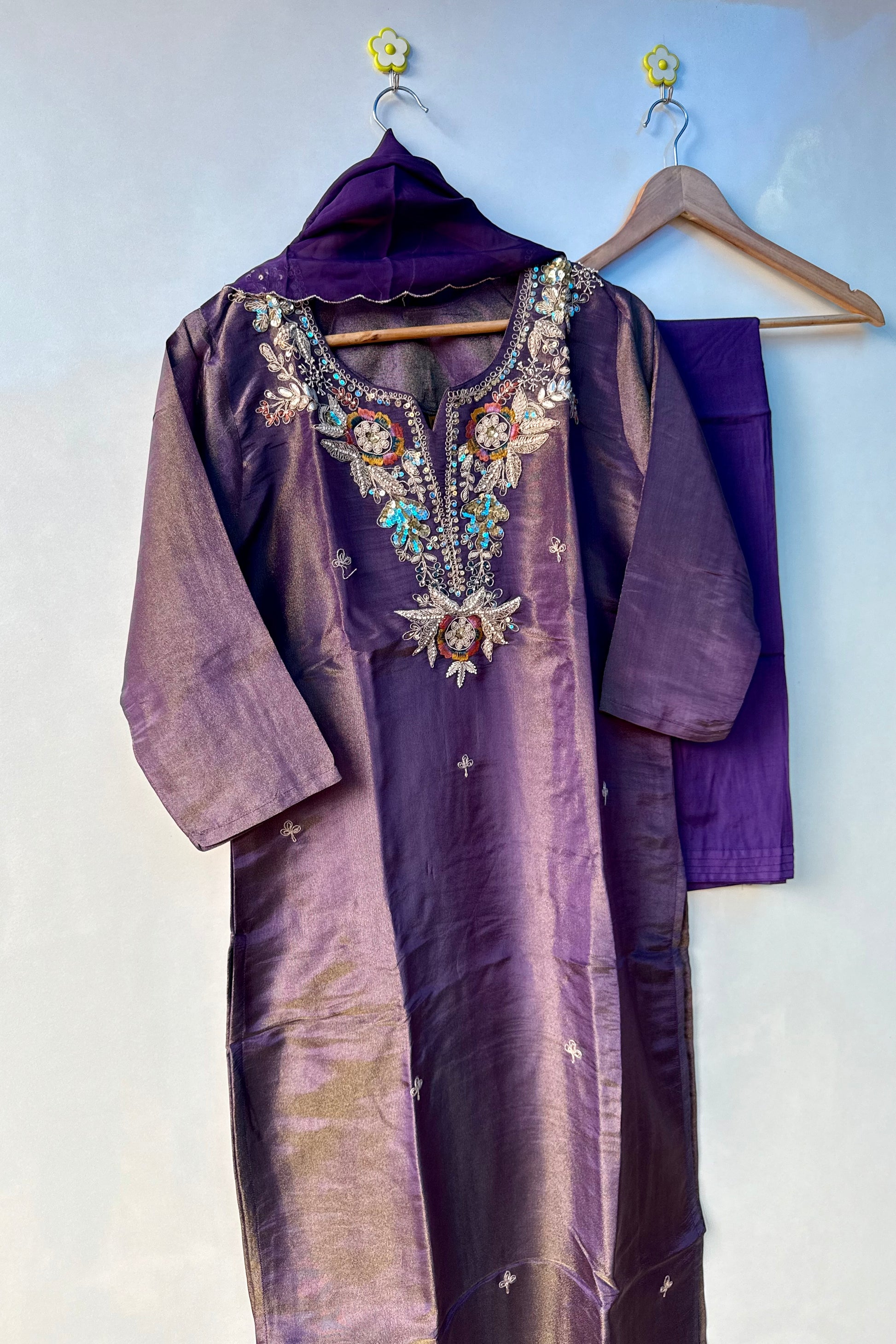 “HAYAT” Premium tissue silk stright kurti bottom with dupatta se