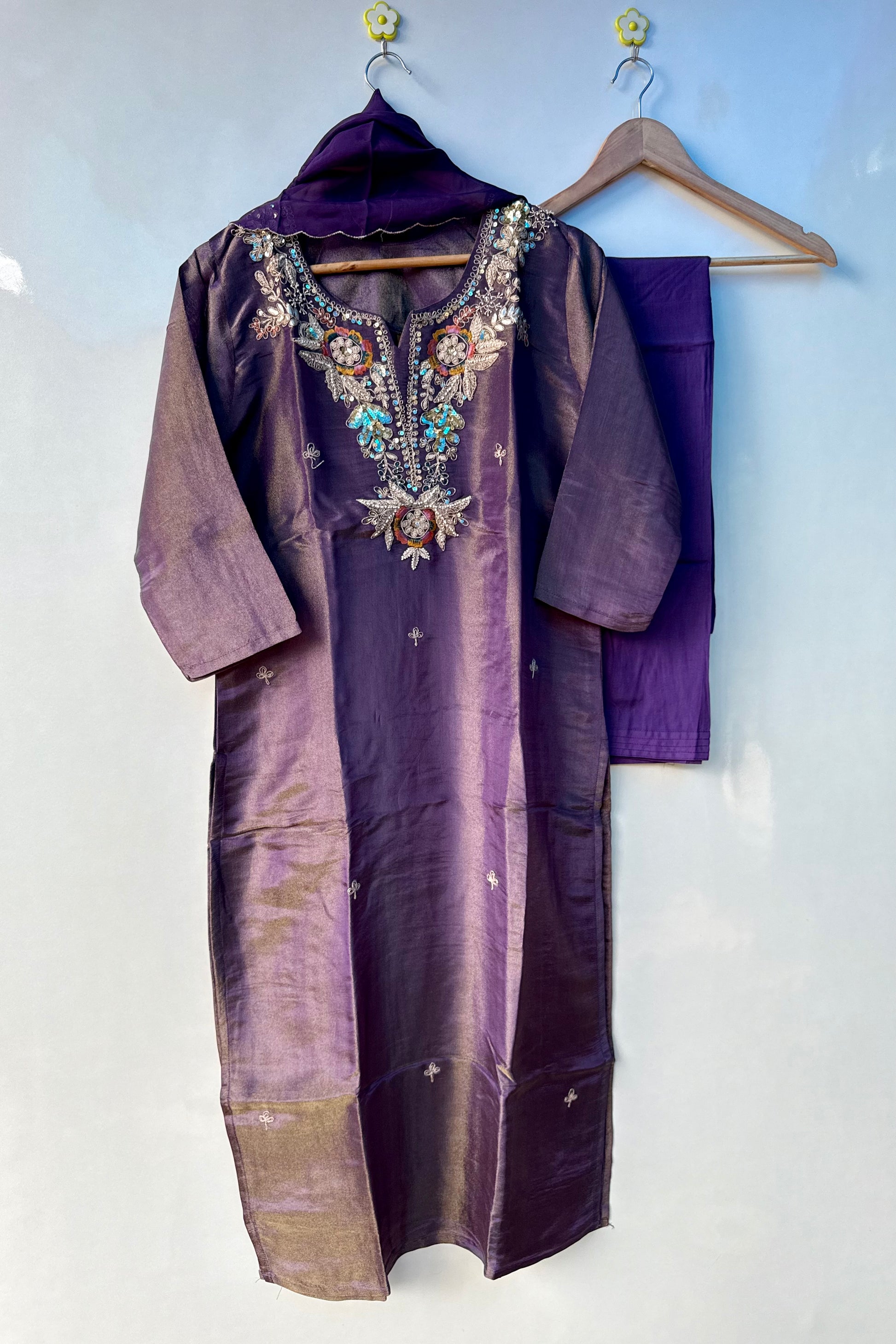 “HAYAT” Premium tissue silk stright kurti bottom with dupatta se