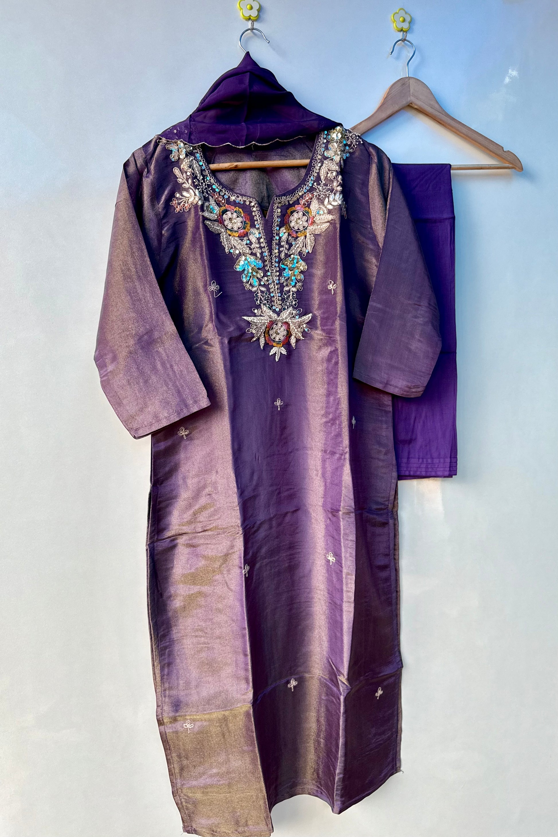 “HAYAT” Premium tissue silk stright kurti bottom with dupatta se