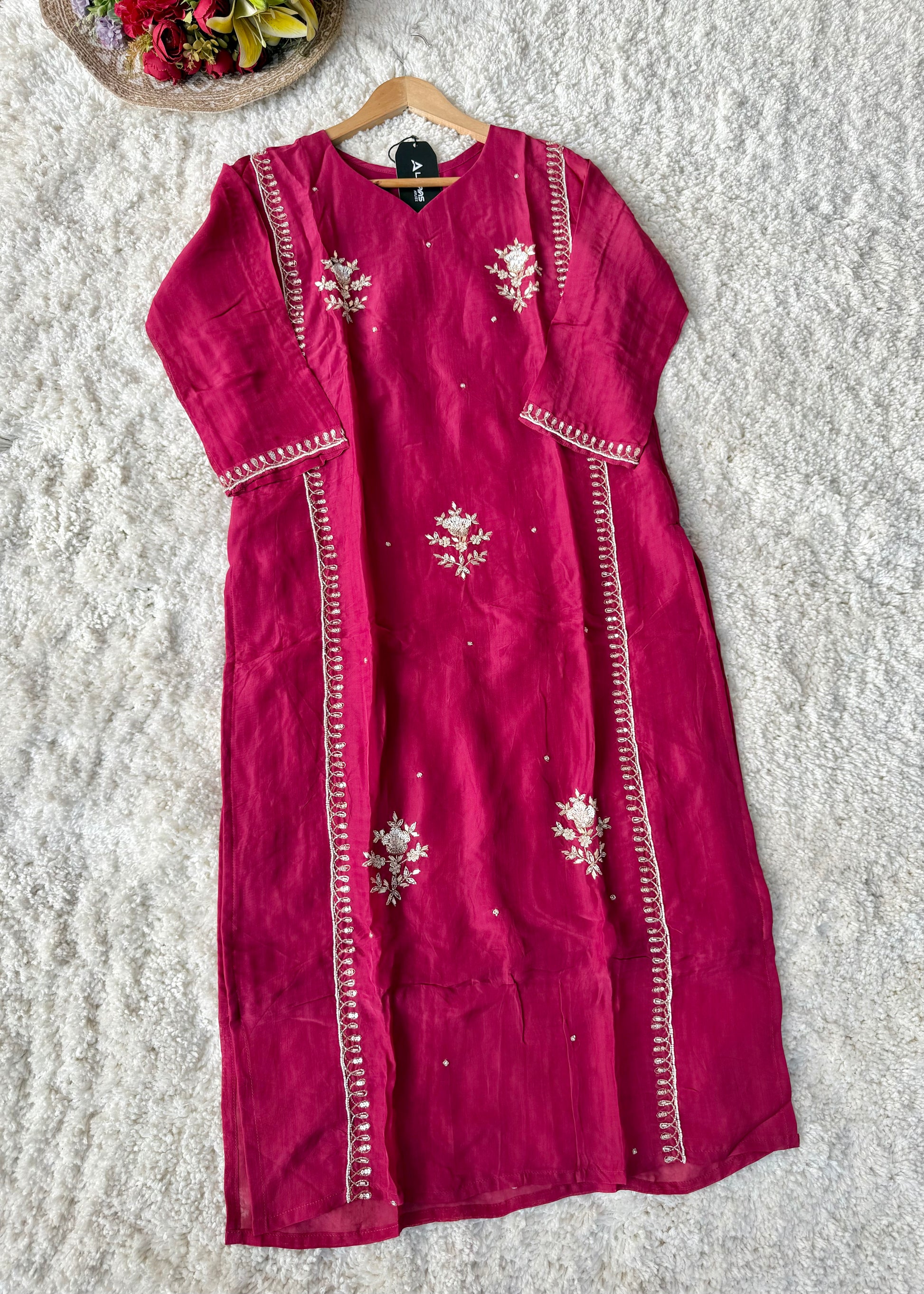 “Ujjwal” Trending Organza Viscose Suit set 🛍️