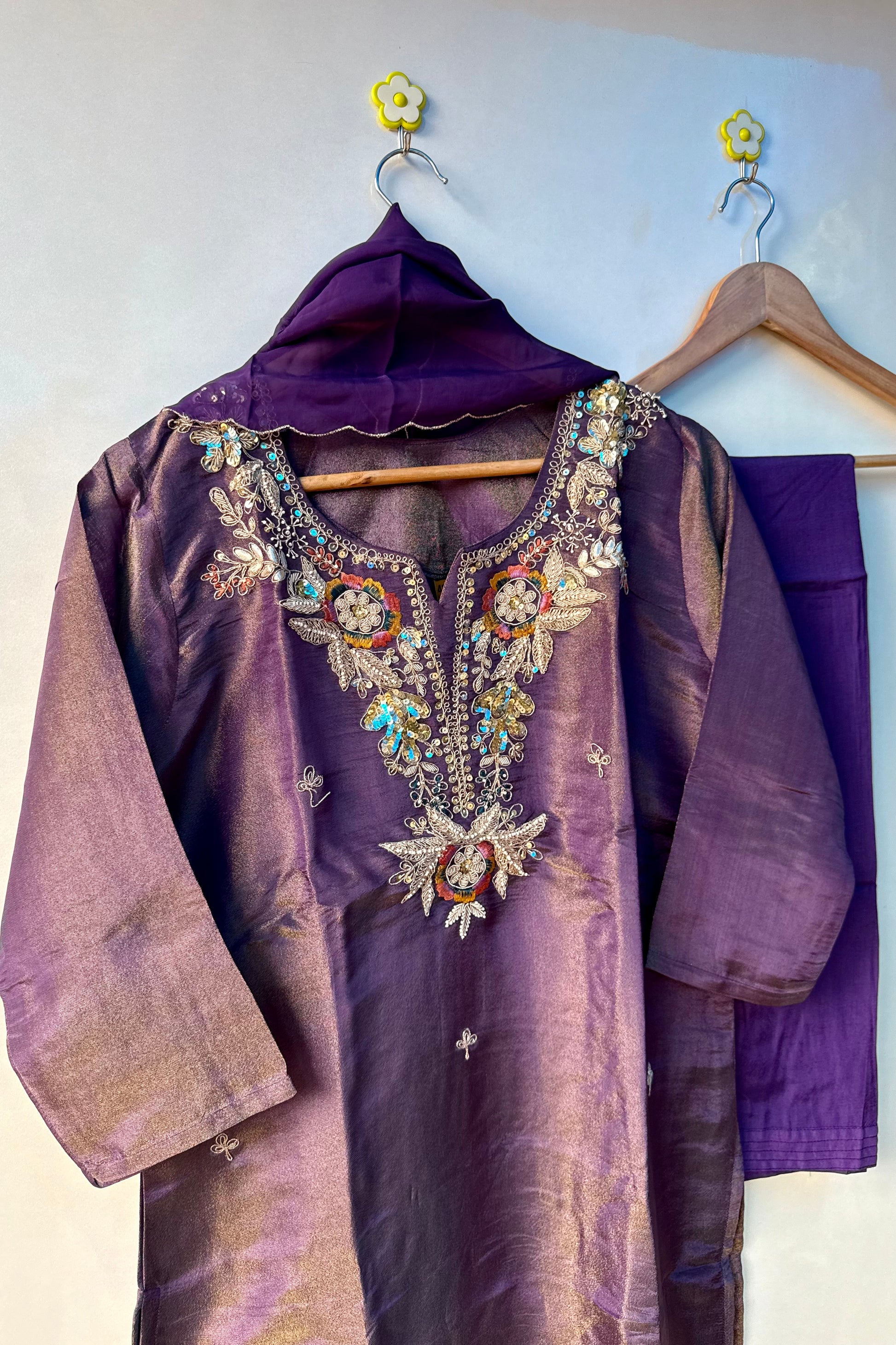 “HAYAT” Premium tissue silk stright kurti bottom with dupatta se