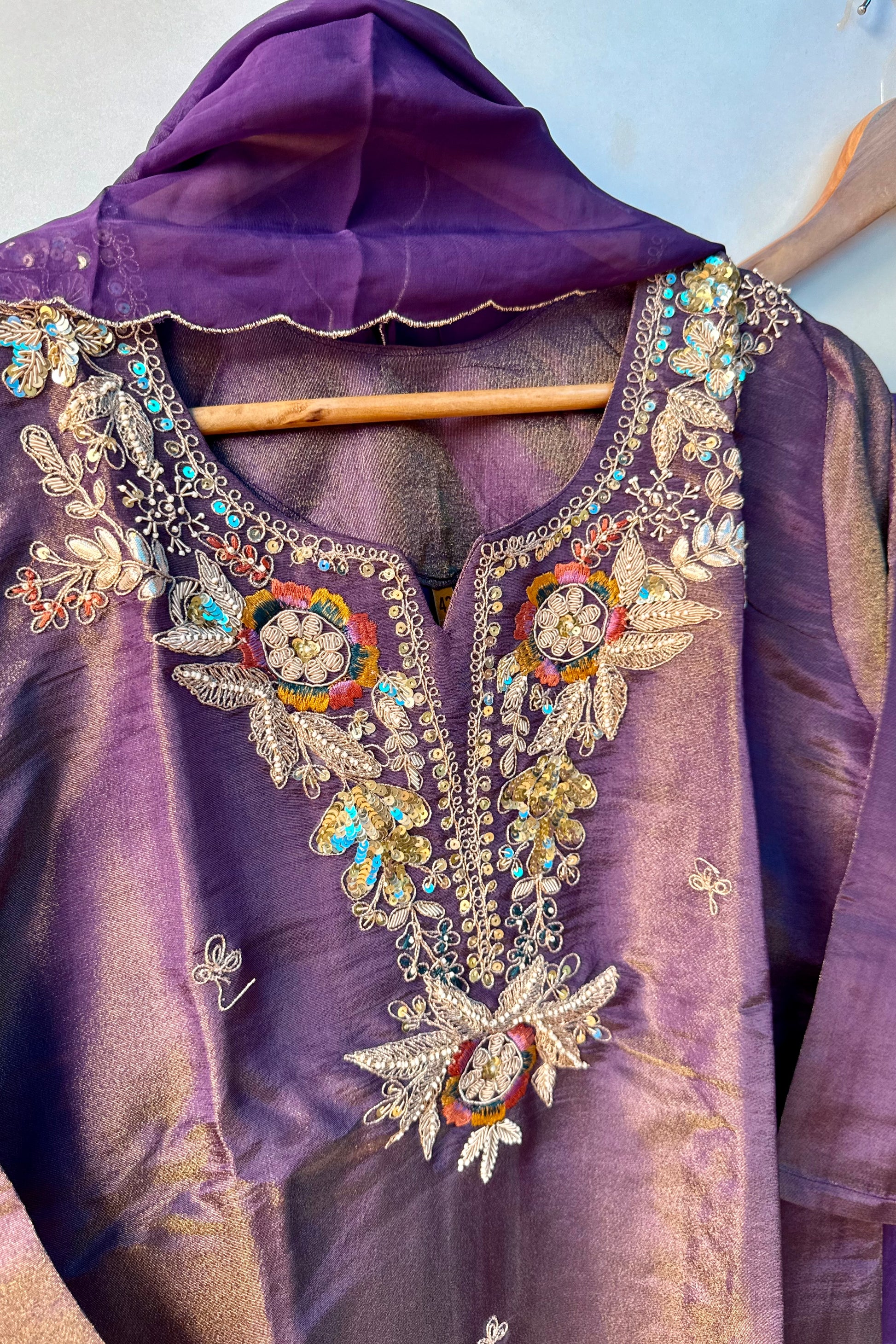 “HAYAT” Premium tissue silk stright kurti bottom with dupatta se