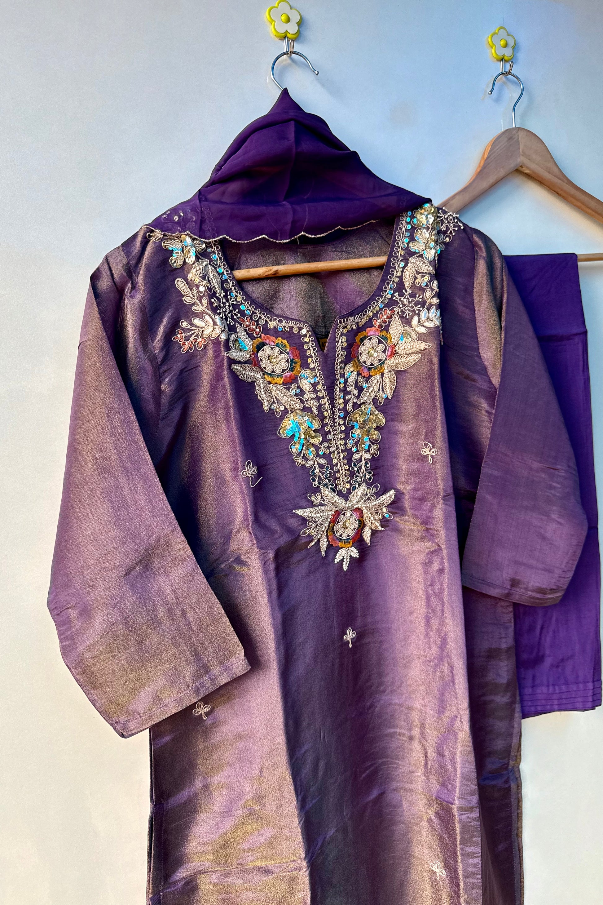 “HAYAT” Premium tissue silk stright kurti bottom with dupatta se