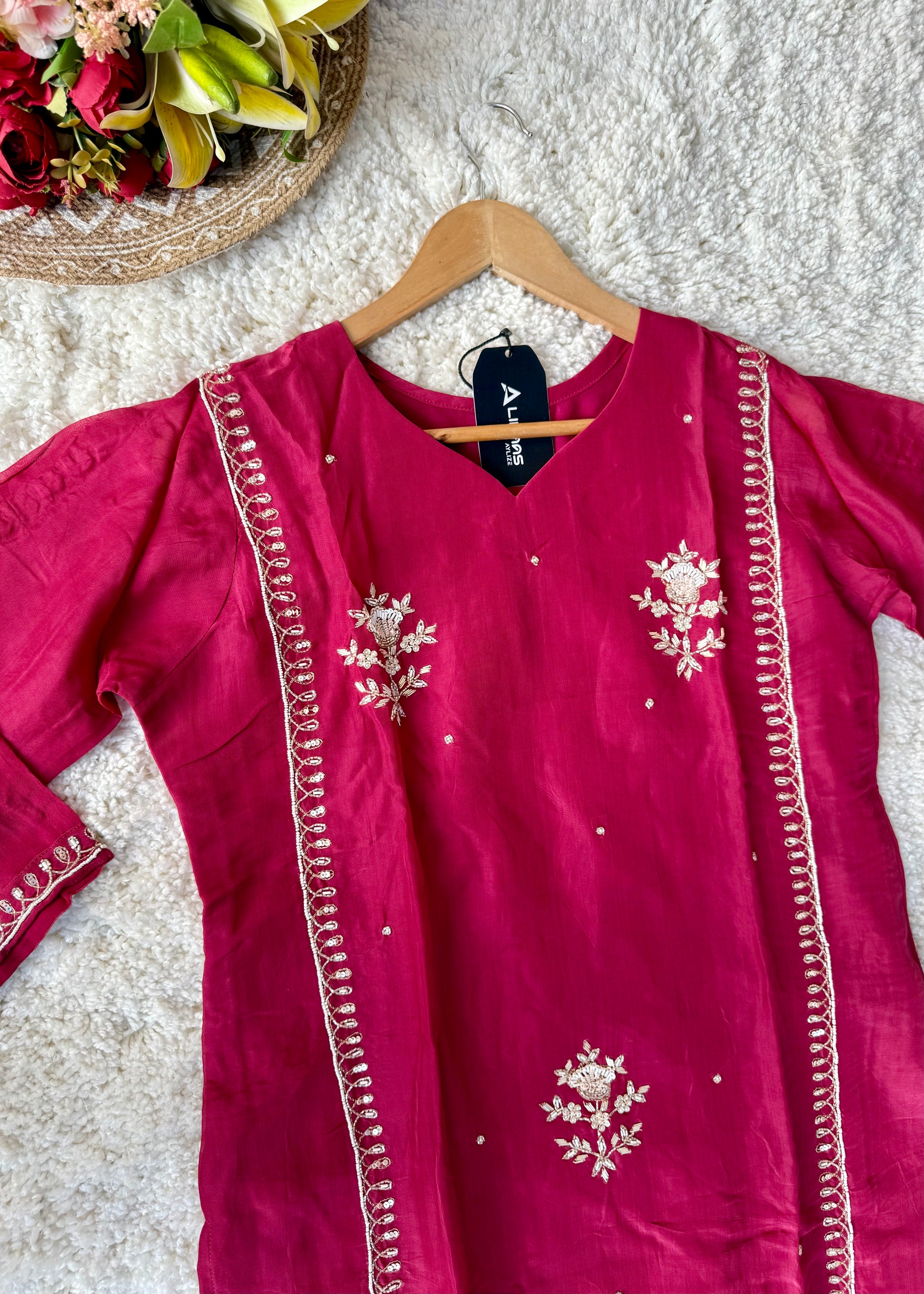 “Ujjwal” Trending Organza Viscose Suit set 🛍️