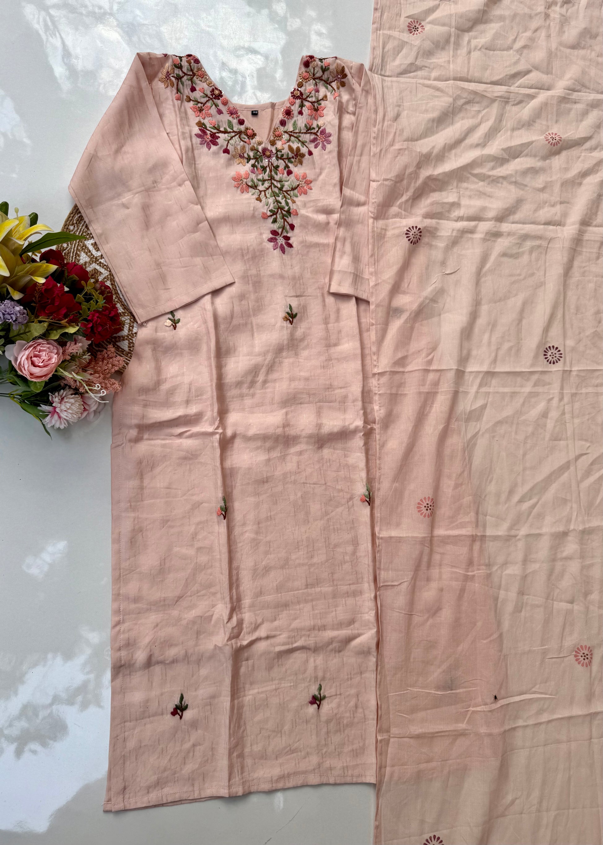 “Valentin” Premium cotton thread work kurti bottom dupatta set