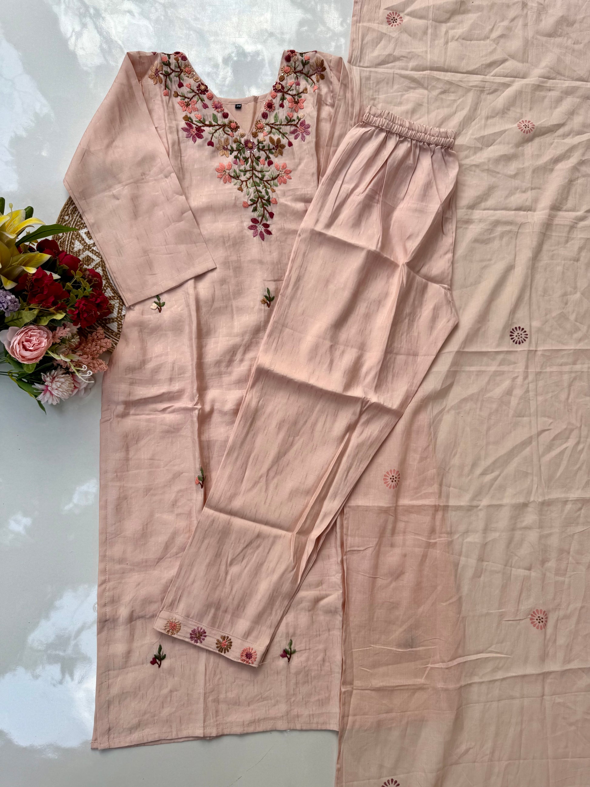 “Valentin” Premium cotton thread work kurti bottom dupatta set