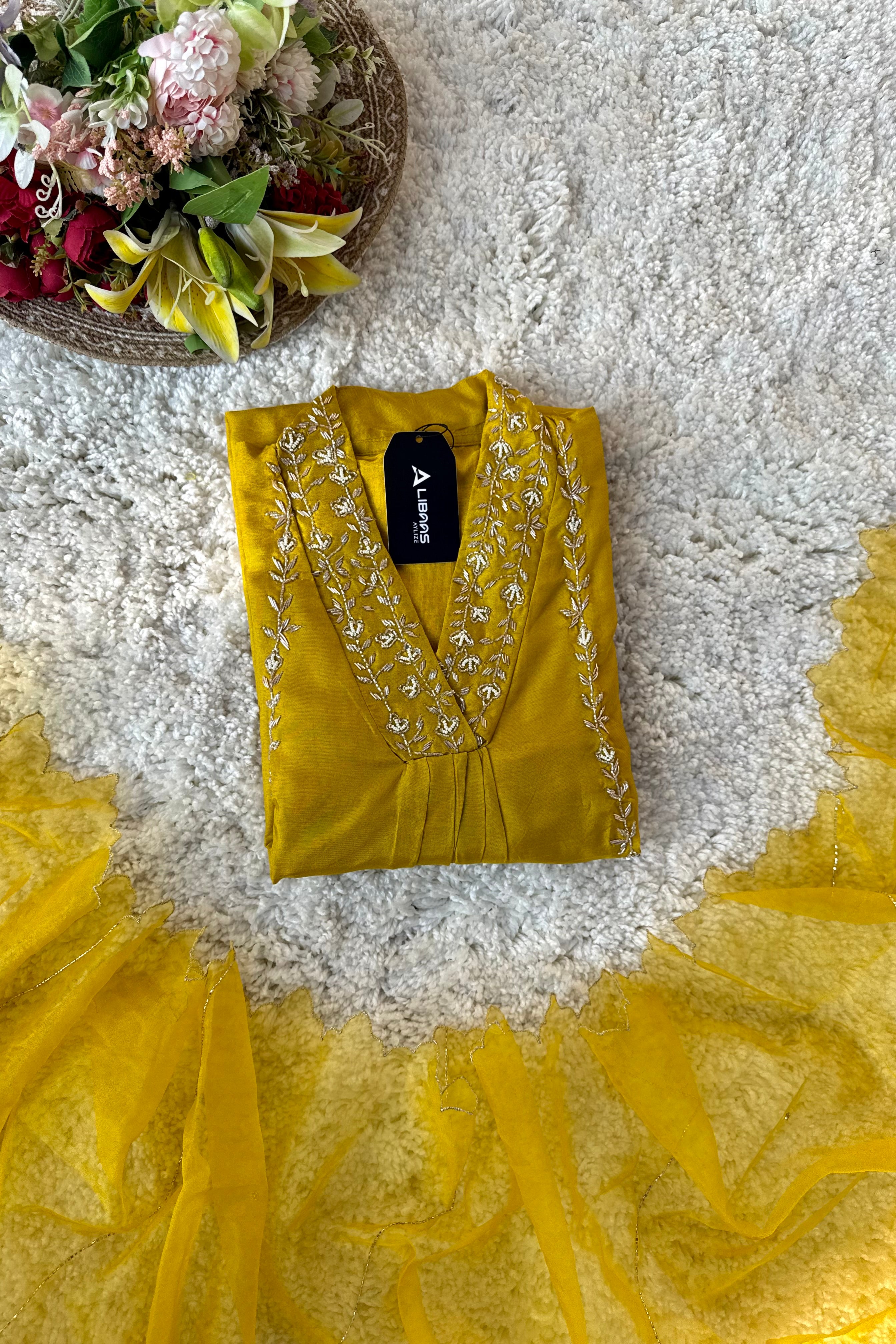 “Eira” Heavy handwork Dola silk A line kurti set 🛍️