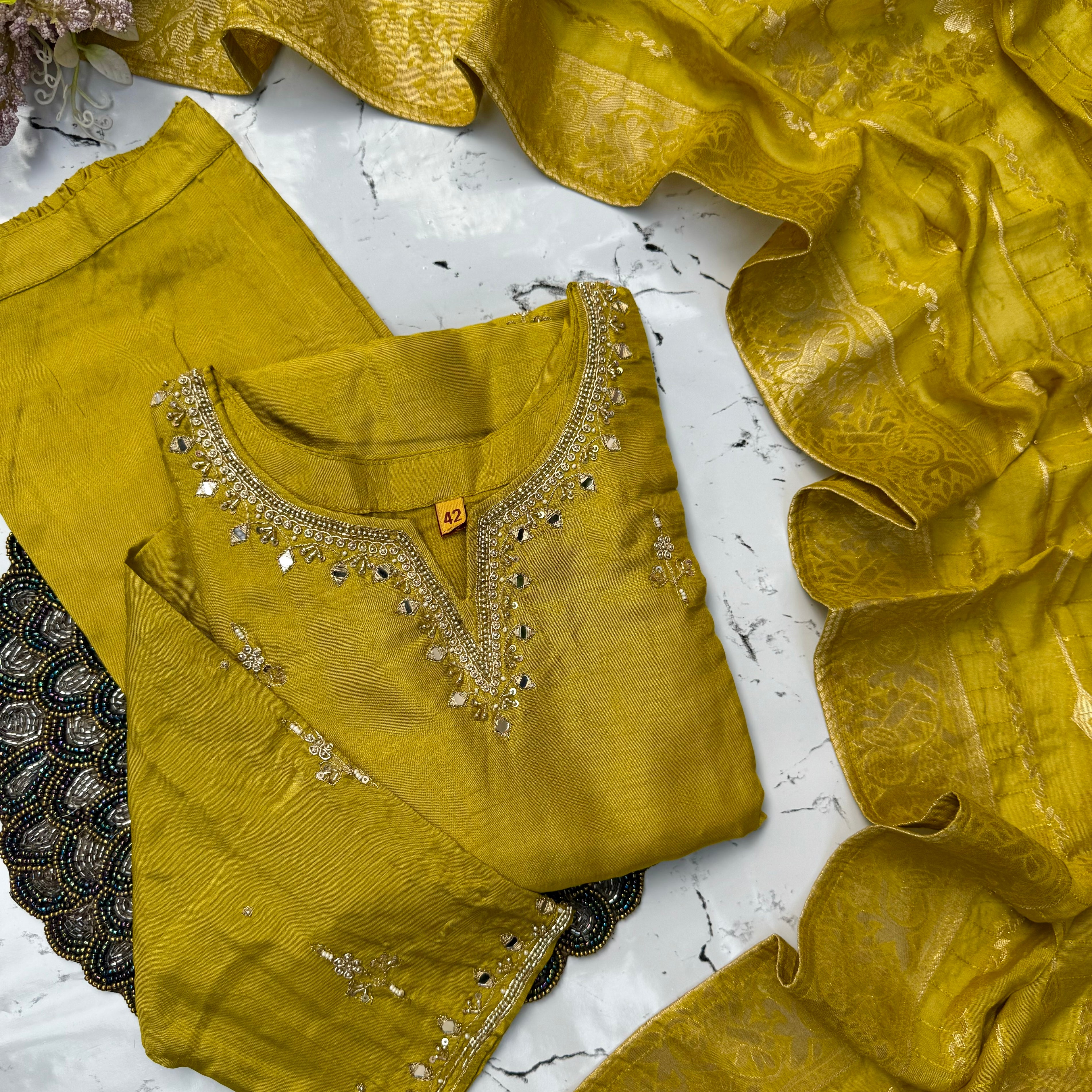“Nisar” A very beautiful party wear heavy handwork set 🛍️