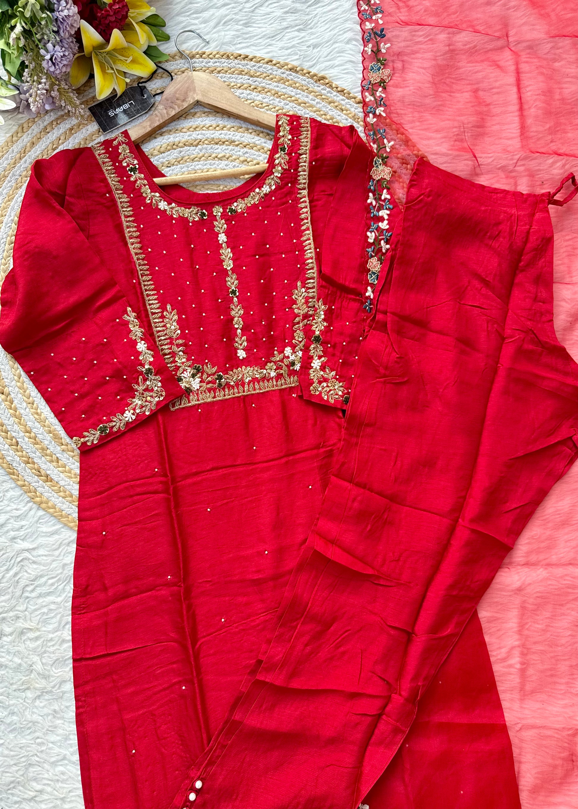 “ALKA” A very beautiful piece with zardozi & zari handwork set