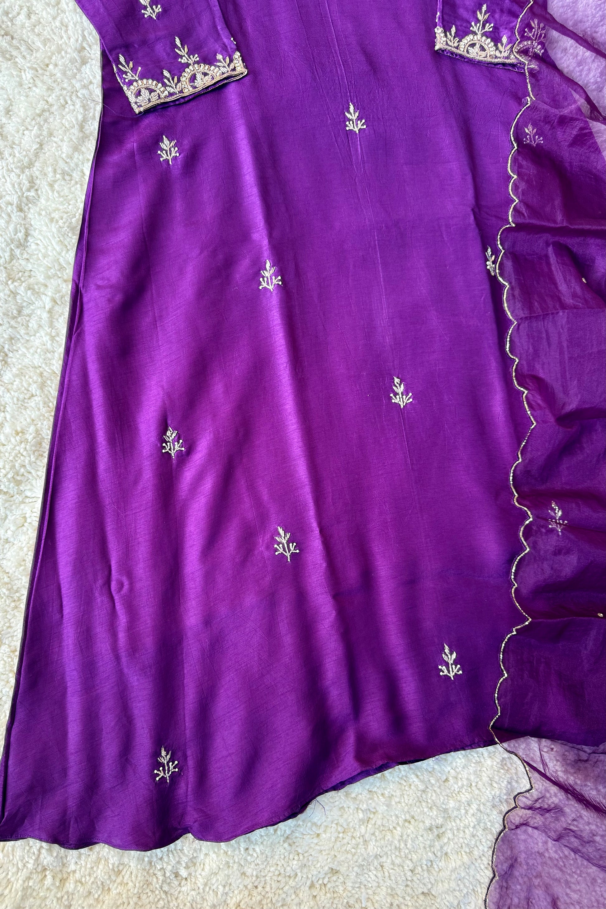 ✨ “Luxe – Premium Dola Silk Kurta Bottom Dupatta Set