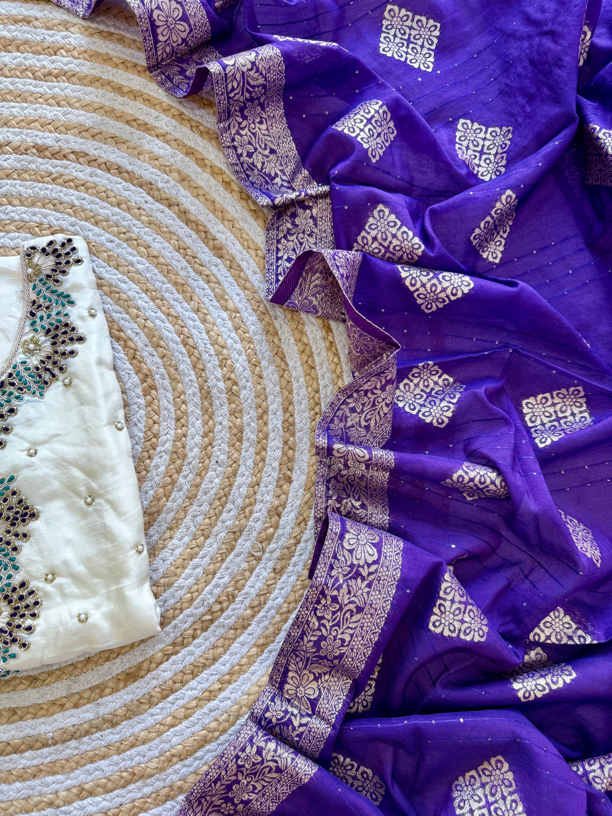 “SINZO” Party wear dola silk handcrafted kurti set