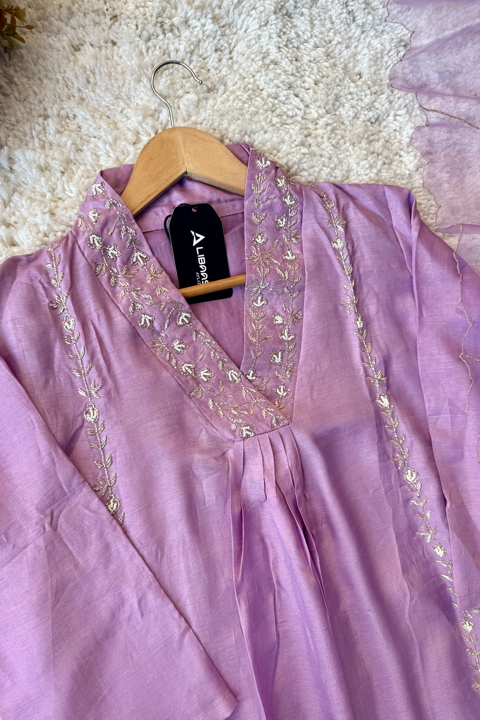 “Eira” Heavy handwork Dola silk A line kurti set 🛍️