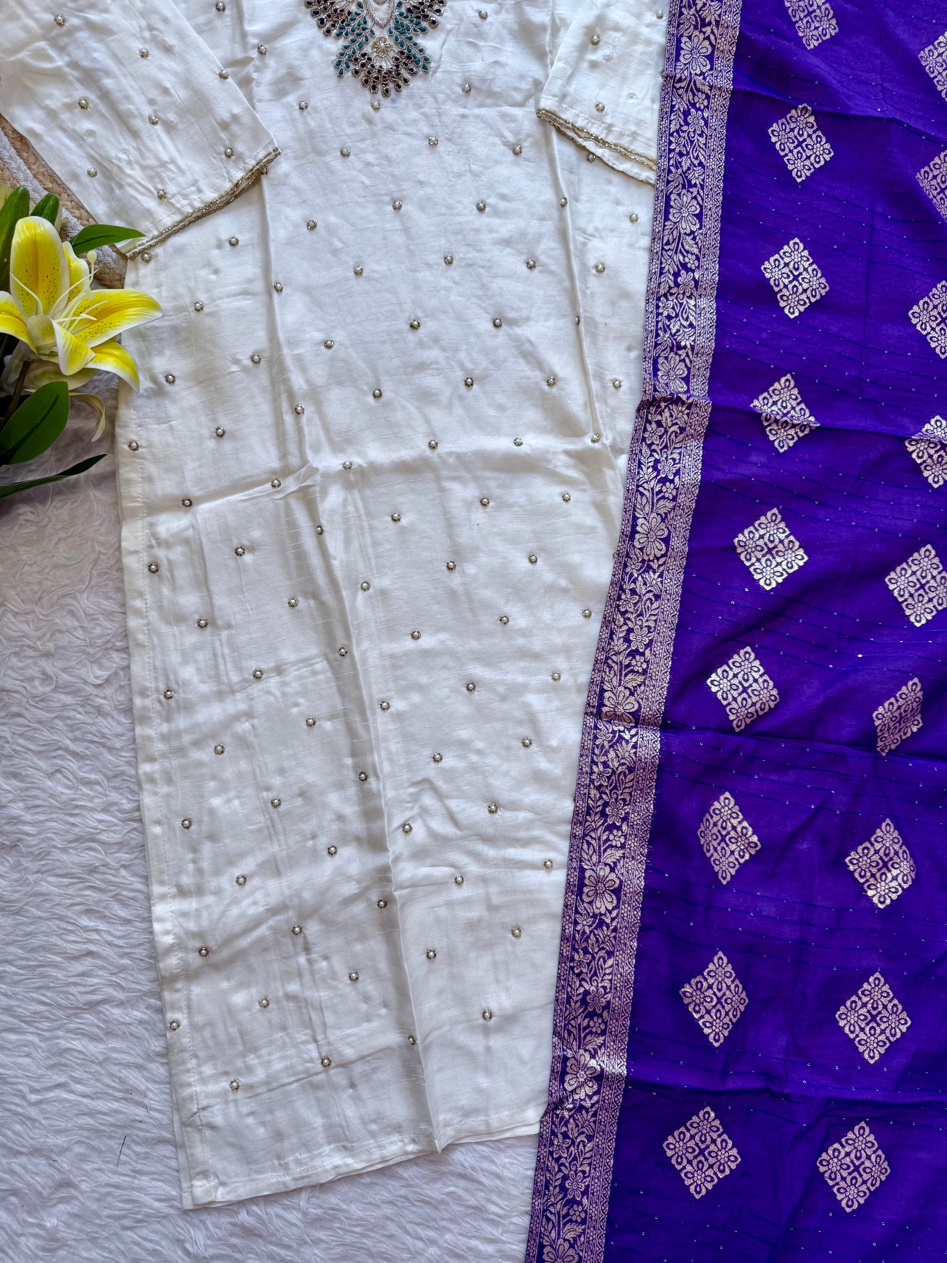 “SINZO” Party wear dola silk handcrafted kurti set