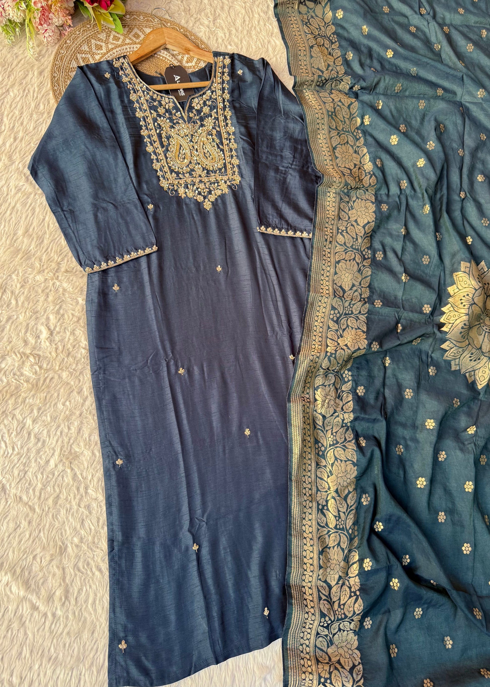 “Fiza” Indian wear dola silk kurti bottom dupatta set