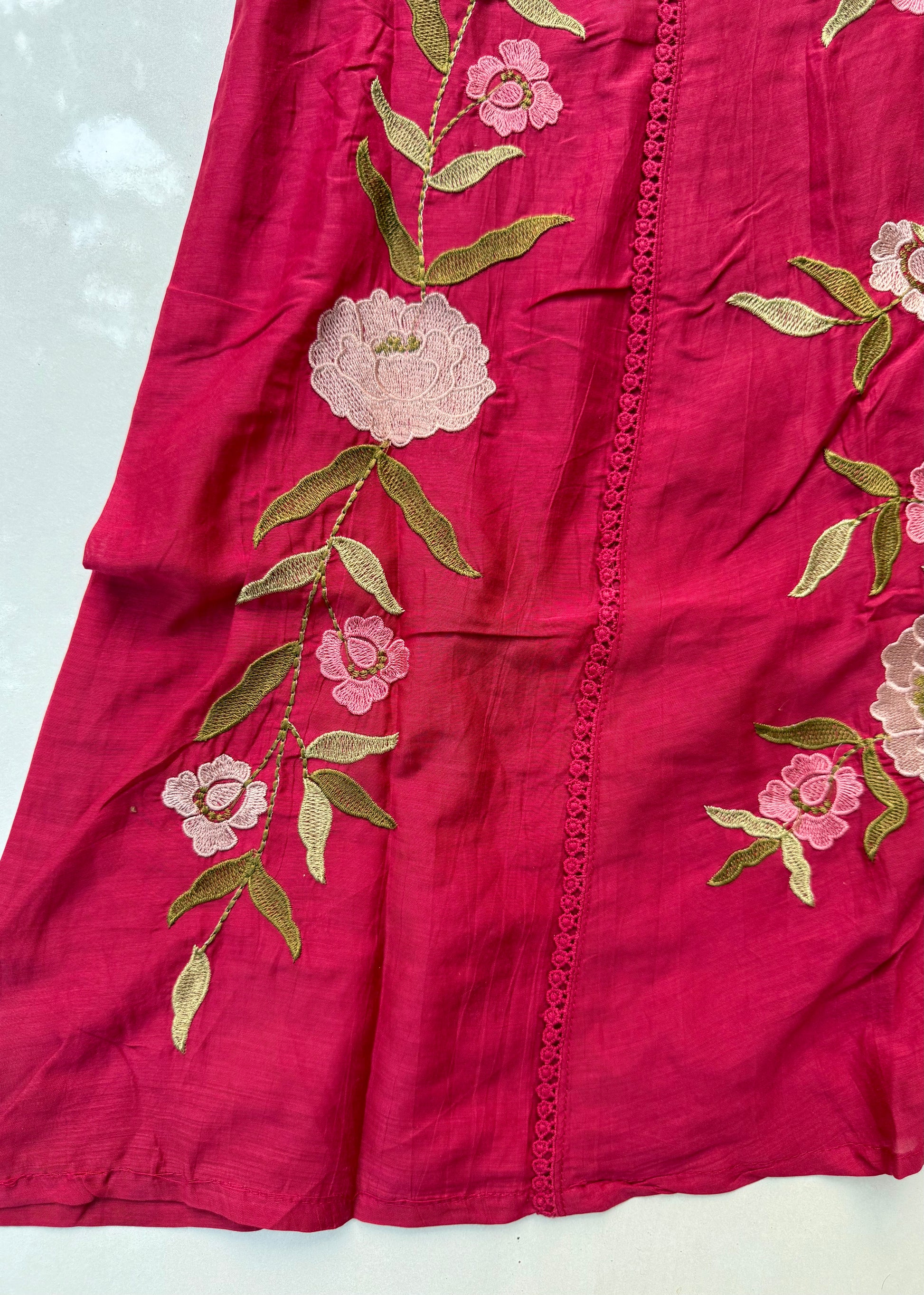 “ROSE” Premium embroidered Mul chanderi anarkali suit set