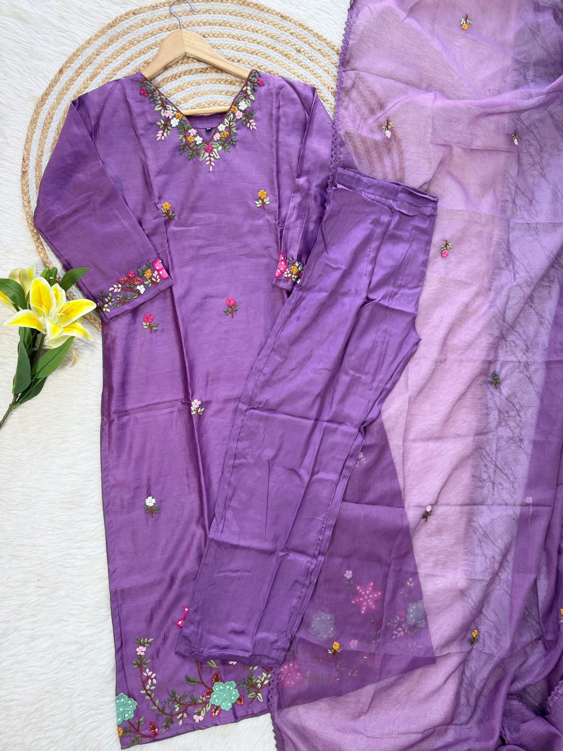 ‘’TANU” Premium thred work Dola Silk Kurta Dupatta Bottom Set