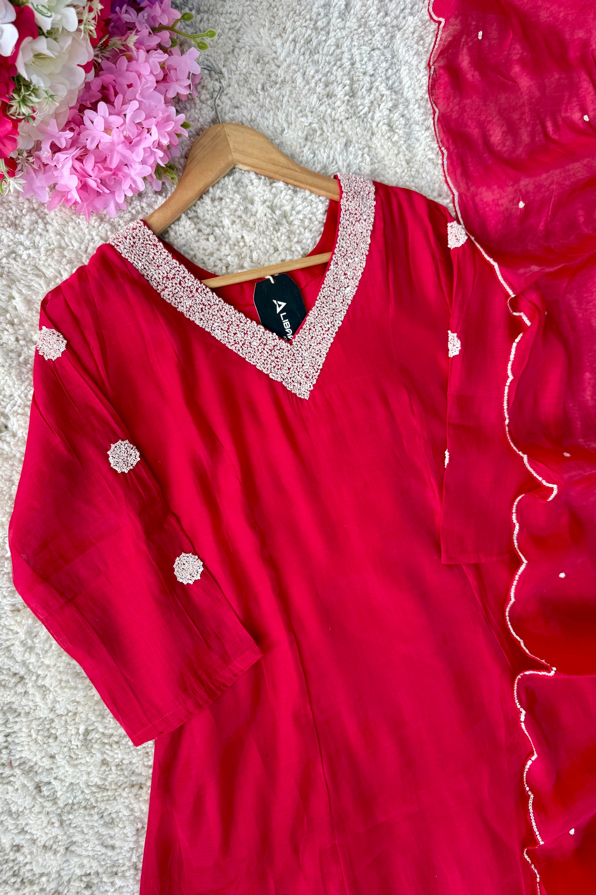 ❤️Sreya – Premium Ho Silk Back Design A Line Kurta Set
