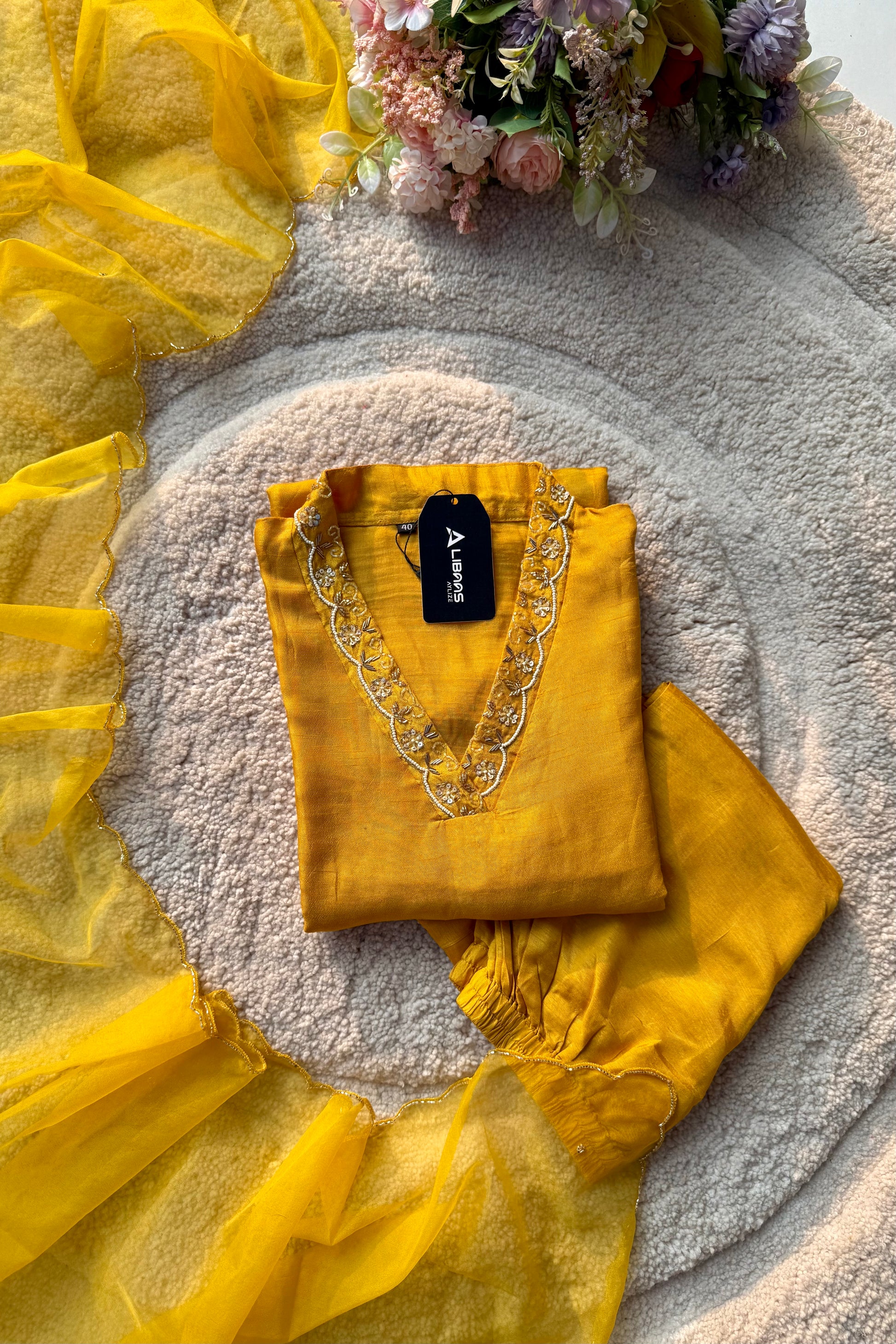 “Ivory” Beautiful Dola silk handcrafted kurta set