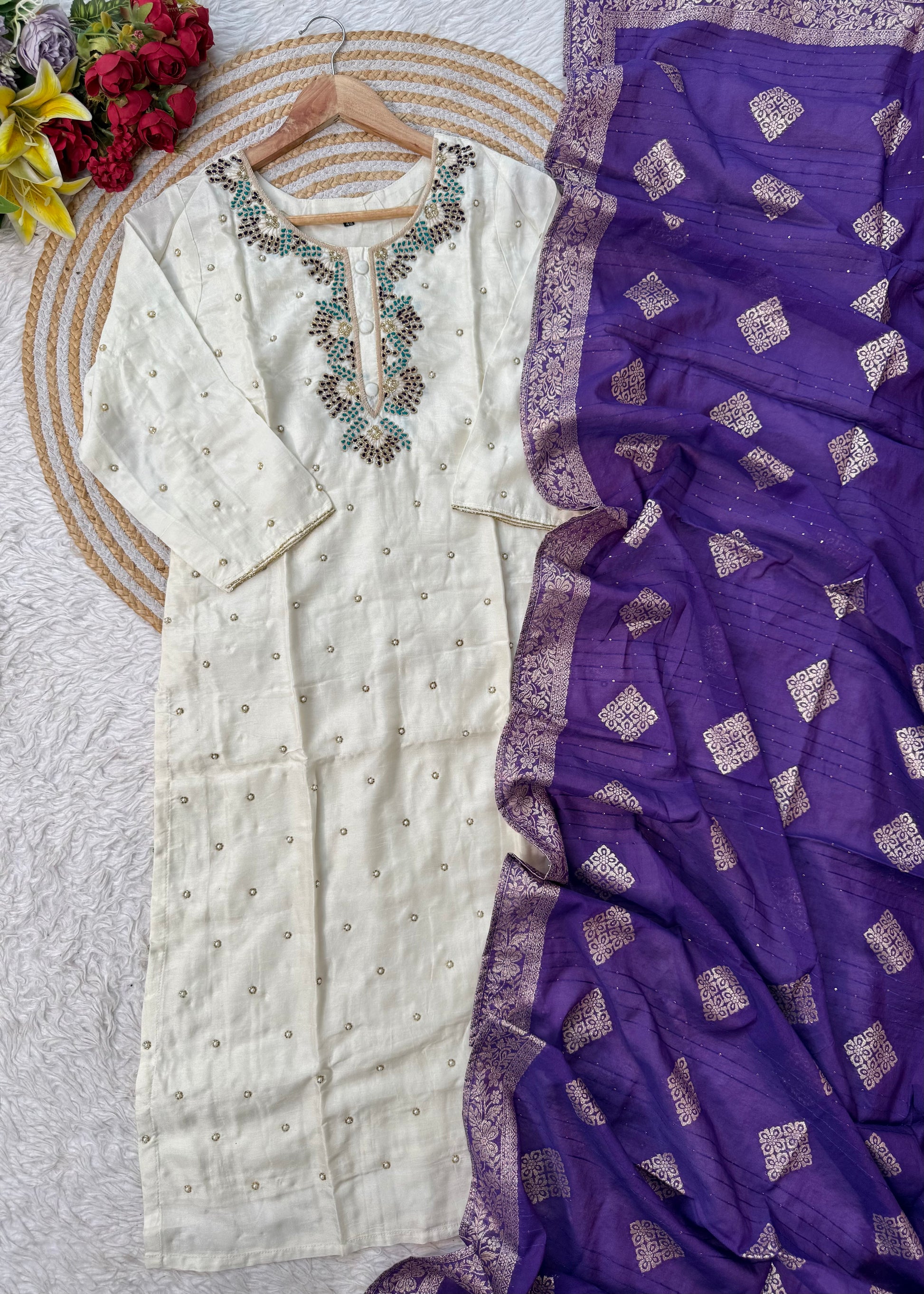 “SINZO” Party wear dola silk handcrafted kurti set