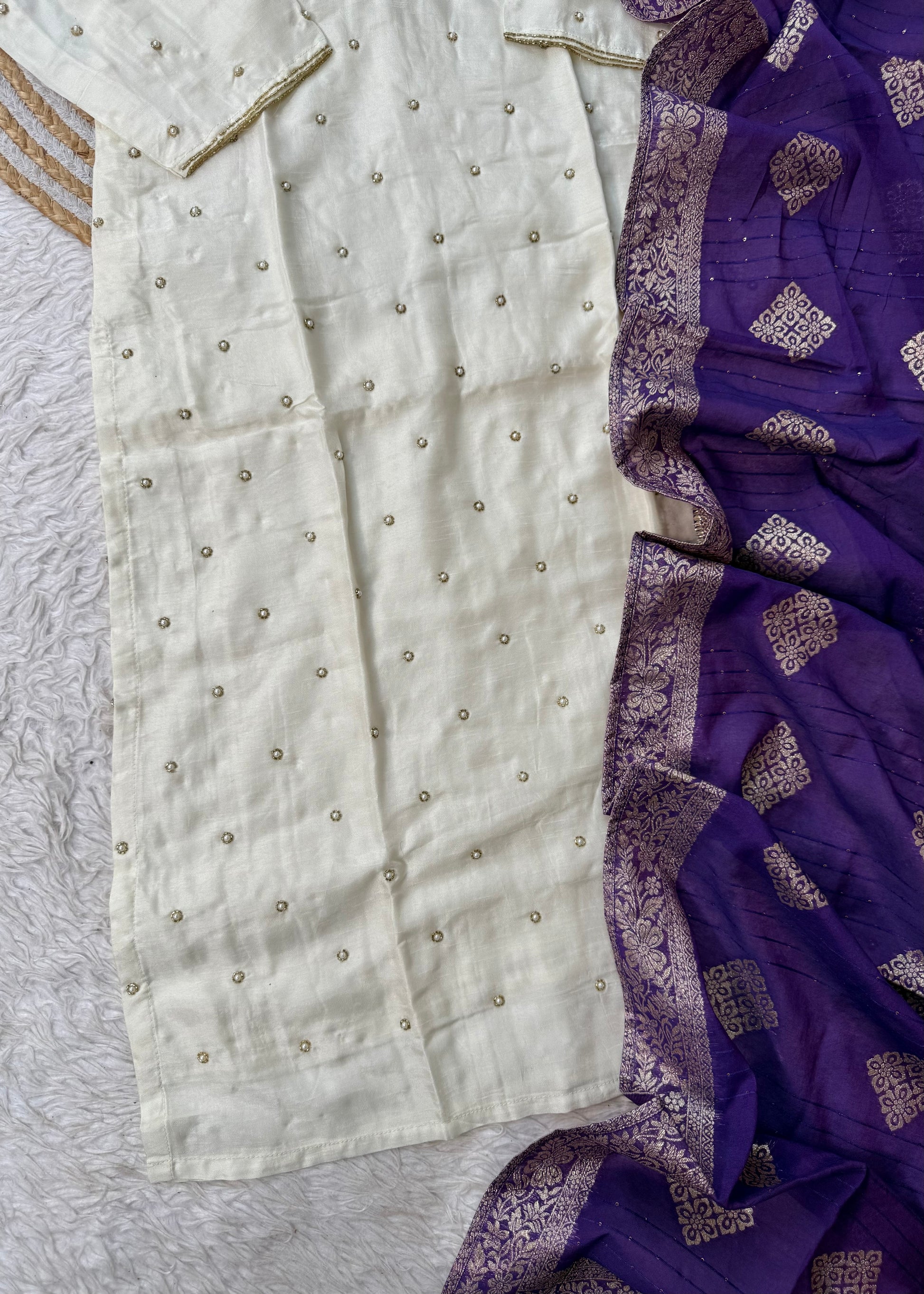 “SINZO” Party wear dola silk handcrafted kurti set