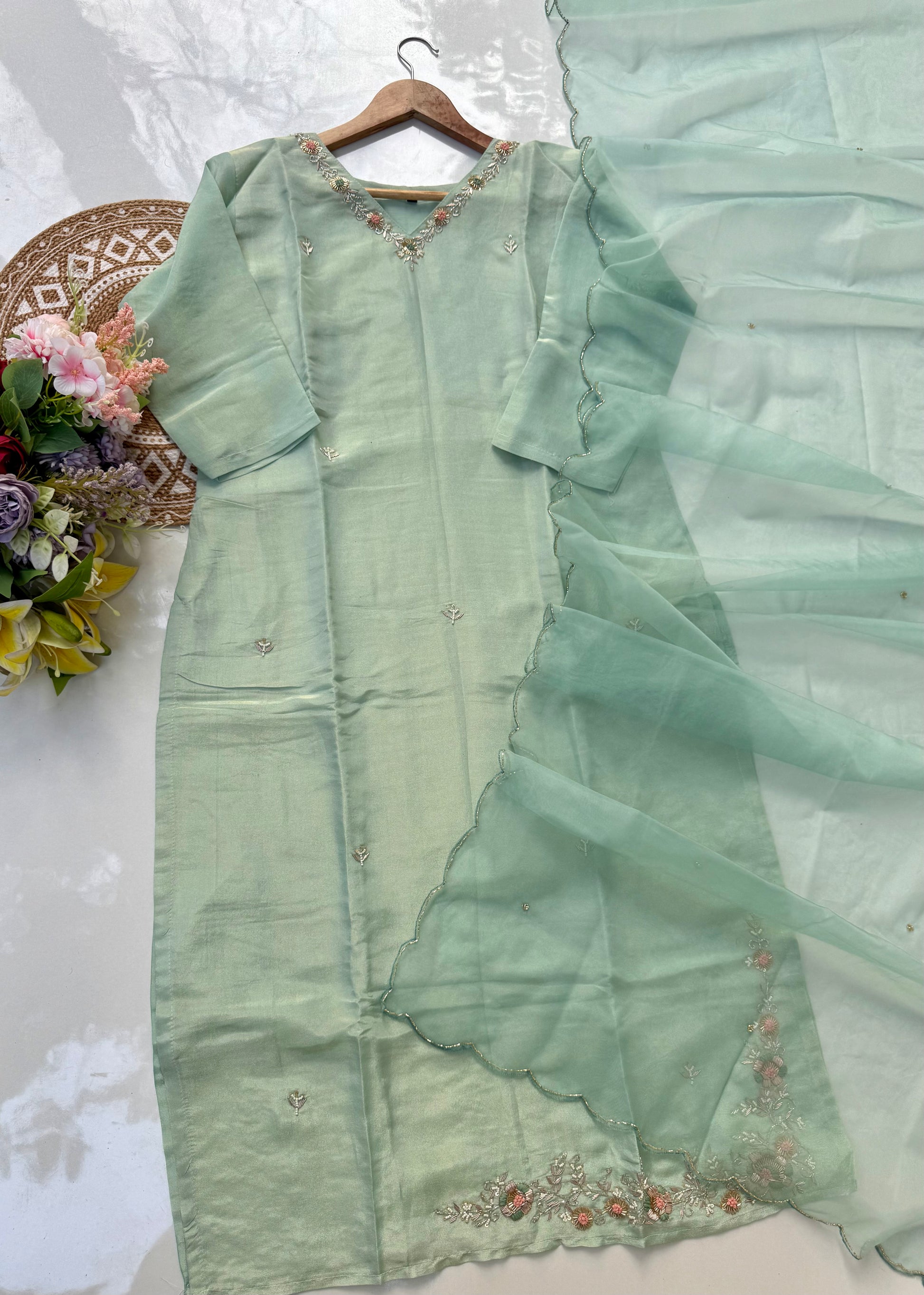 “Saumya” Tissue silk handcrafted kurti bottom dupatta set 🛍️