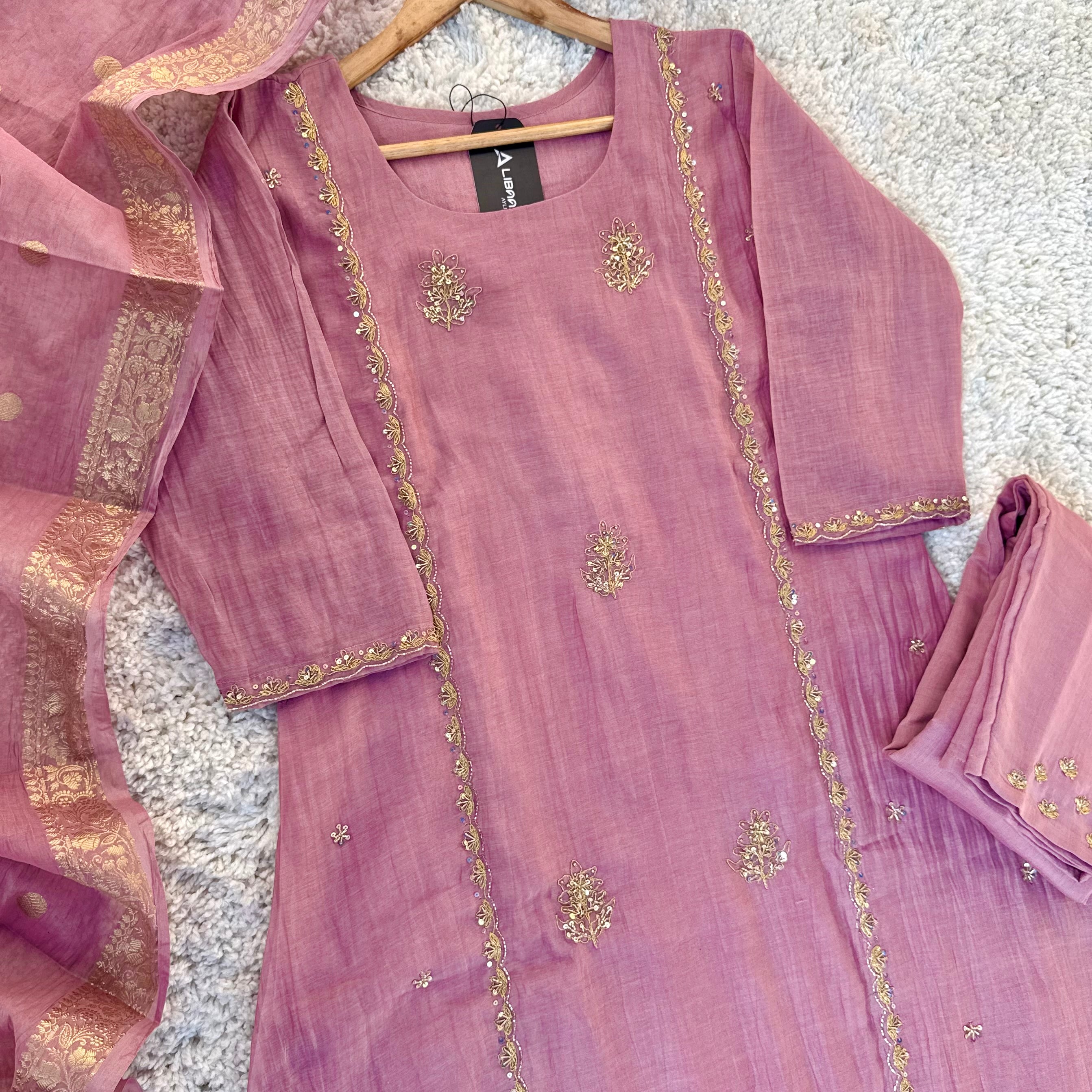 “Ujjwal” Trending Pink Mul Chanderi A Line Suit 🛍️