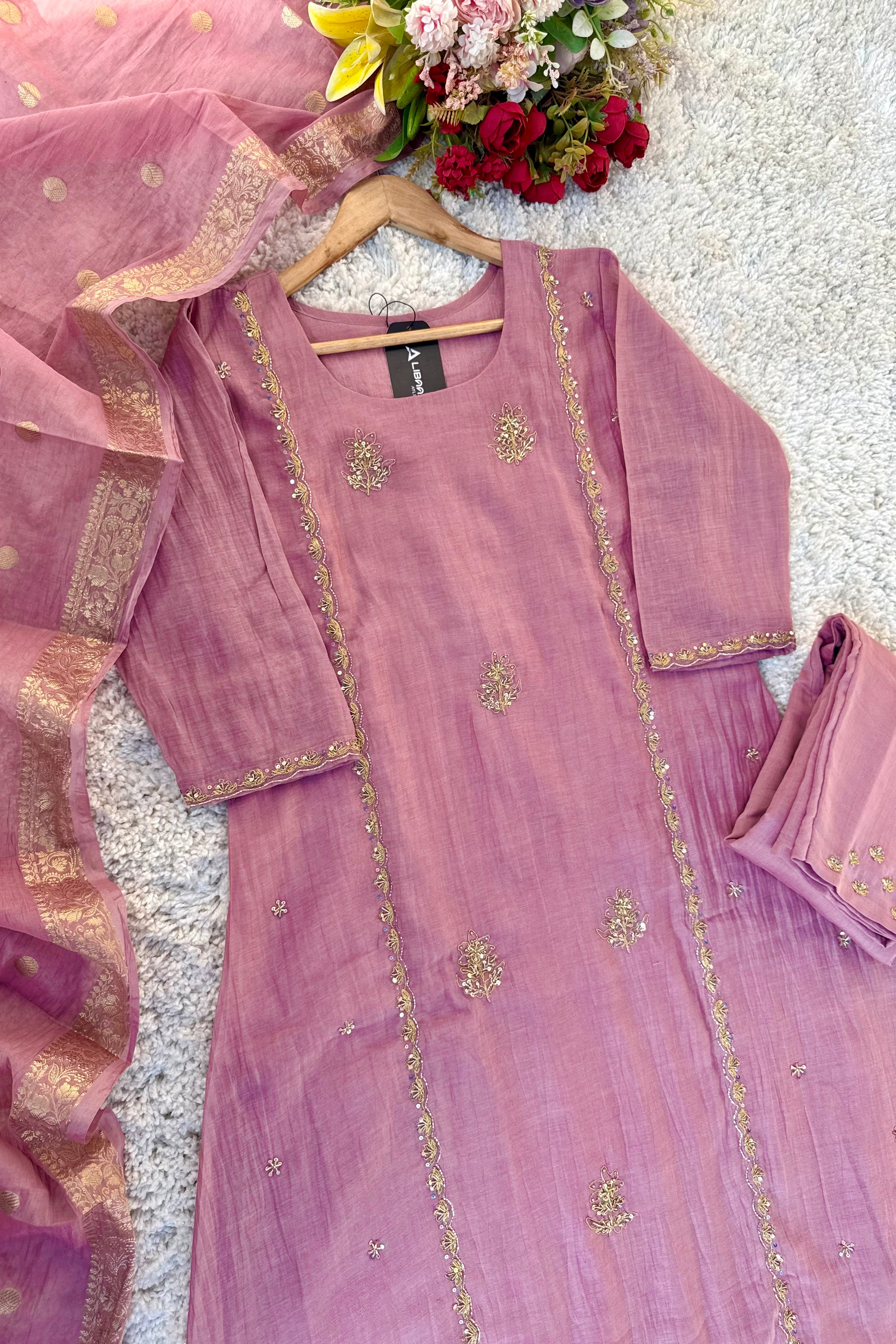 “Ujjwal” Trending Pink Mul Chanderi A Line Suit 🛍️
