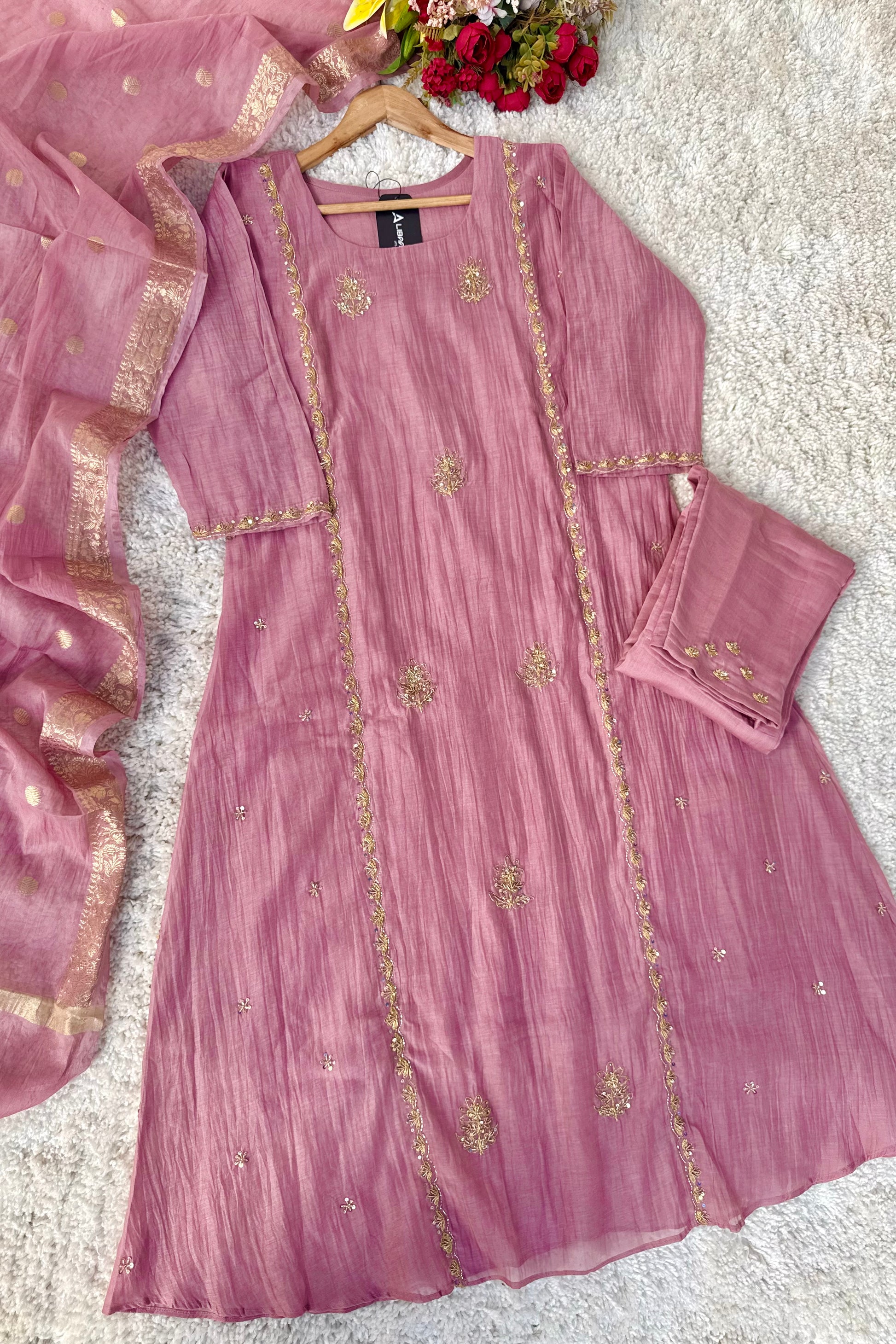 “Ujjwal” Trending Pink Mul Chanderi A Line Suit 🛍️