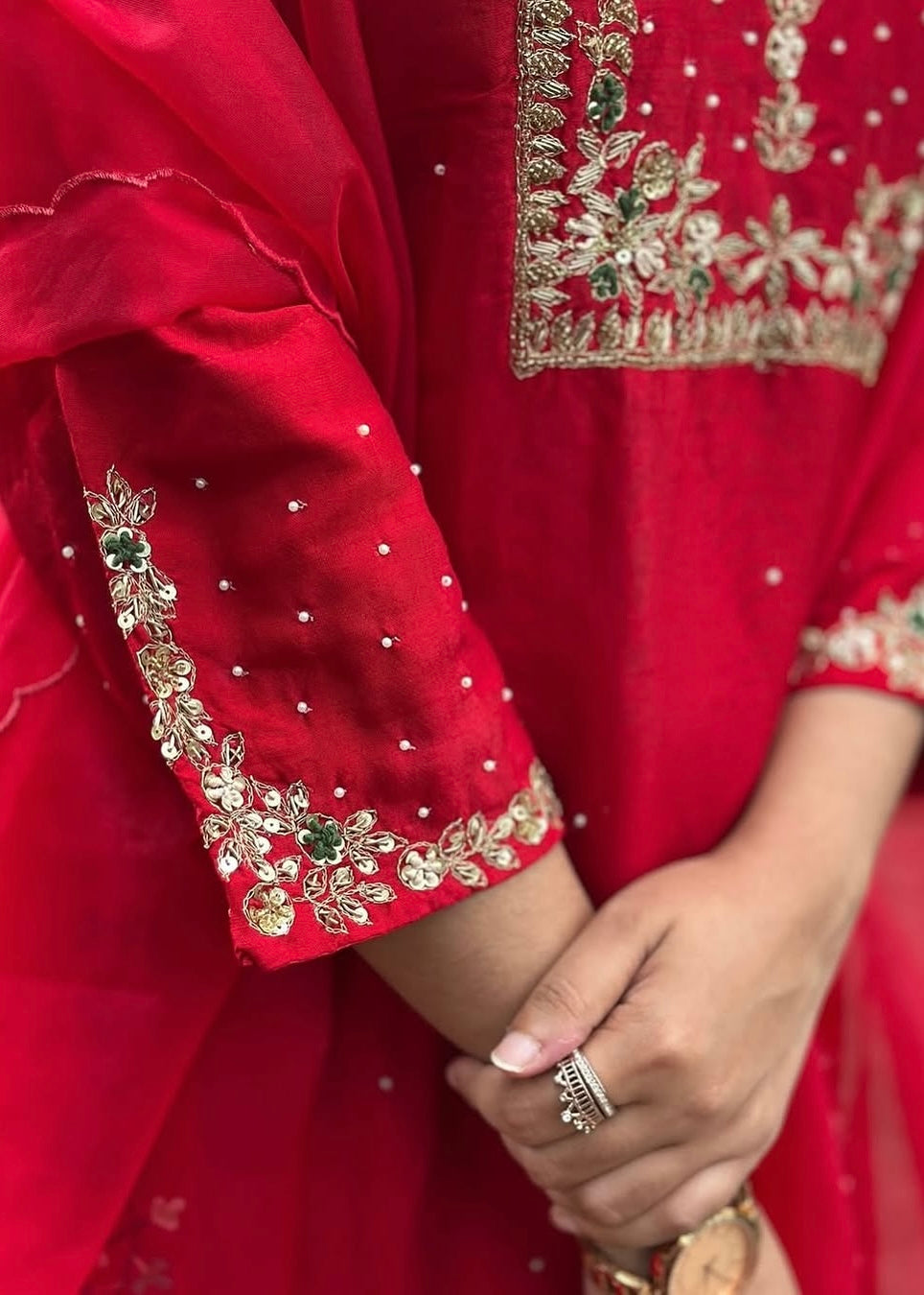 “ALKA” A very beautiful piece with zardozi & zari handwork set