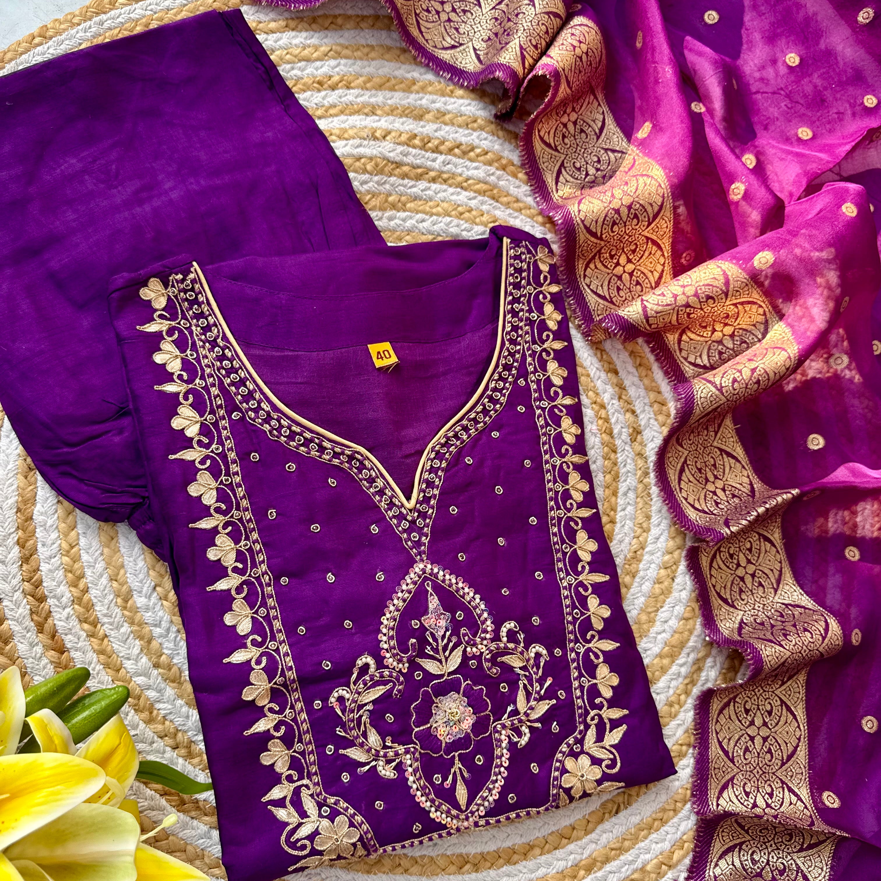 “RIWAYAT” Premium festive wear Dola silk set 🛍️