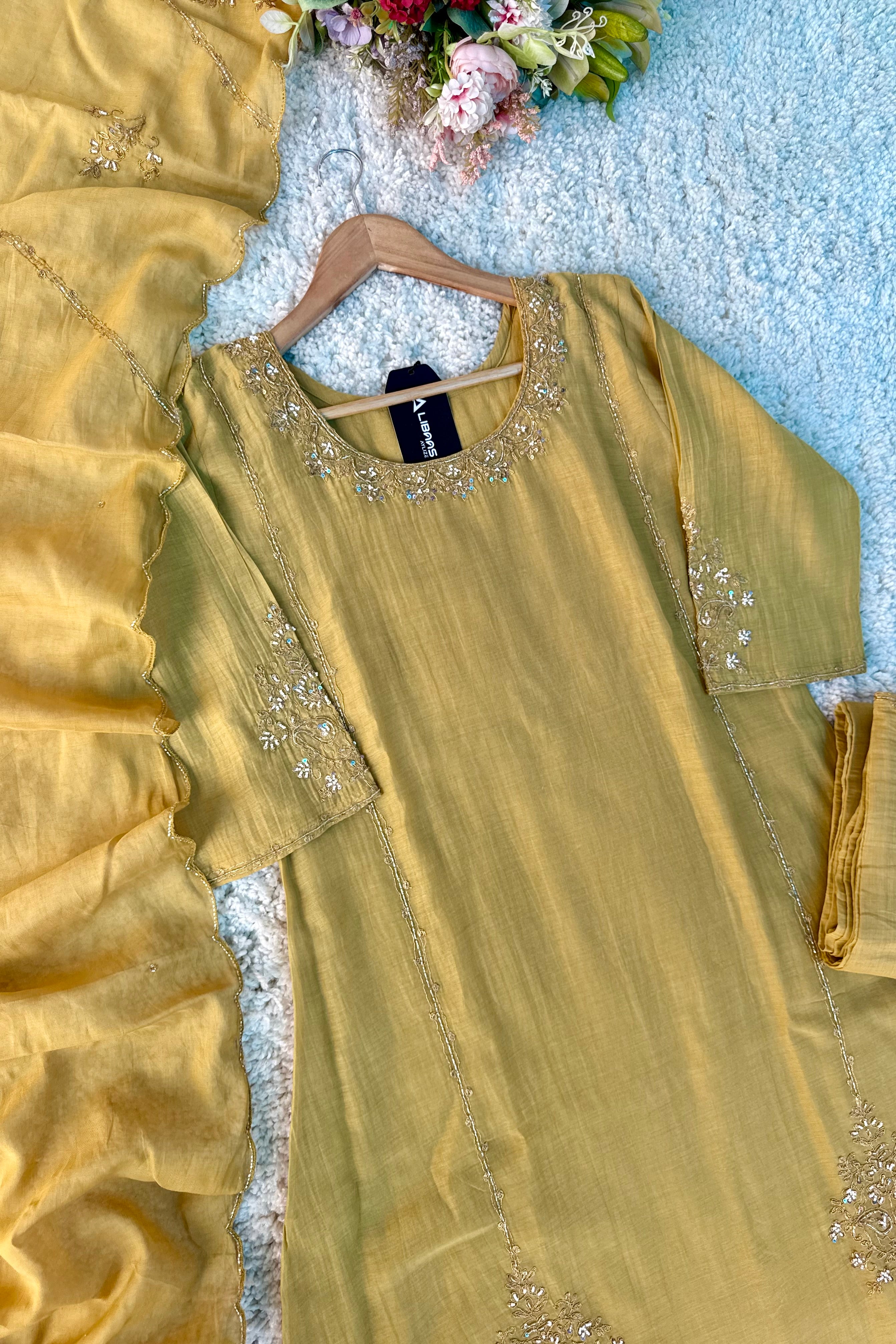 💛”Nayra – Pre Book Premium Mul Chanderi A-Line Kurta Set