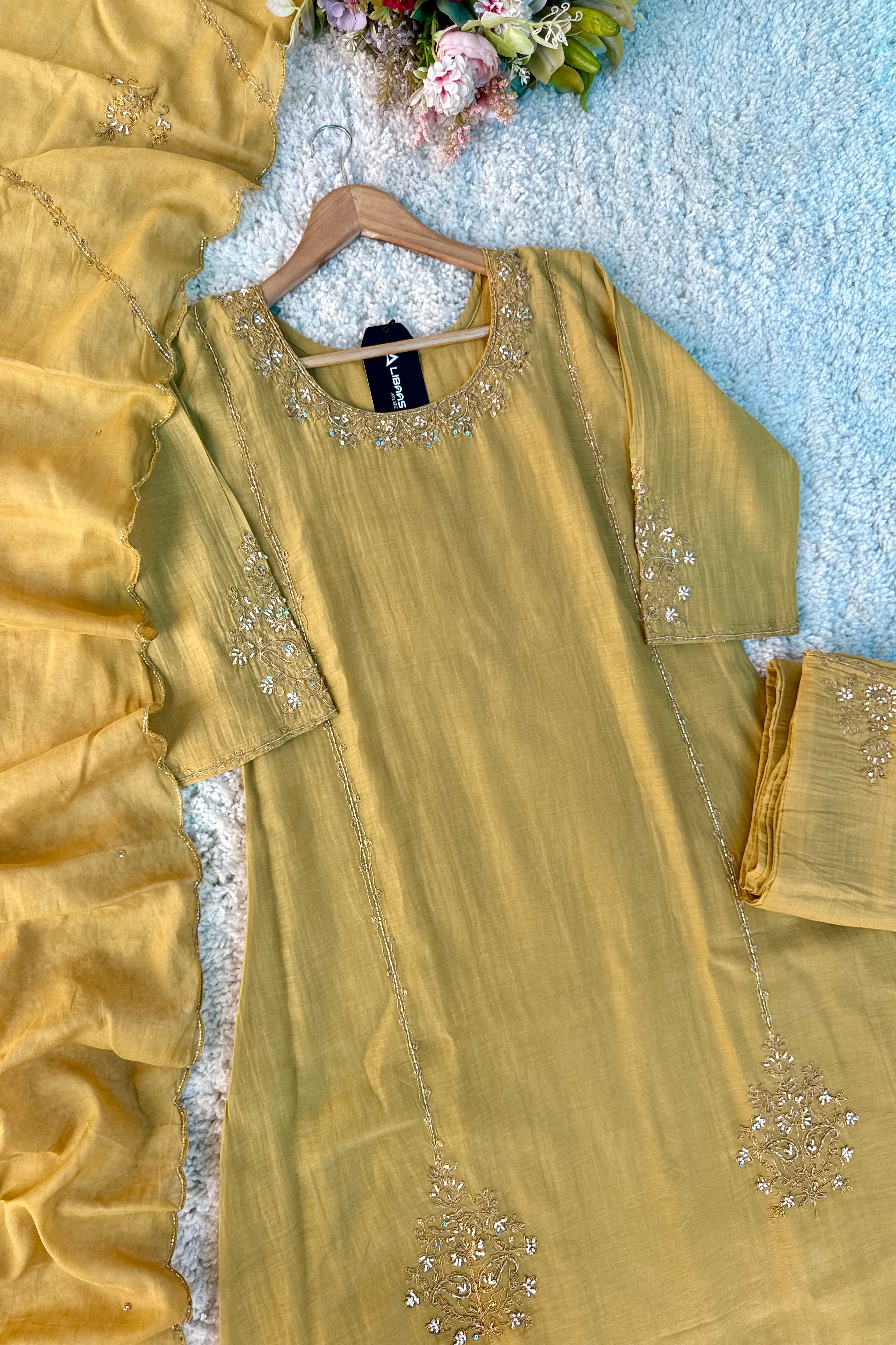💛”Nayra – Pre Book Premium Mul Chanderi A-Line Kurta Set