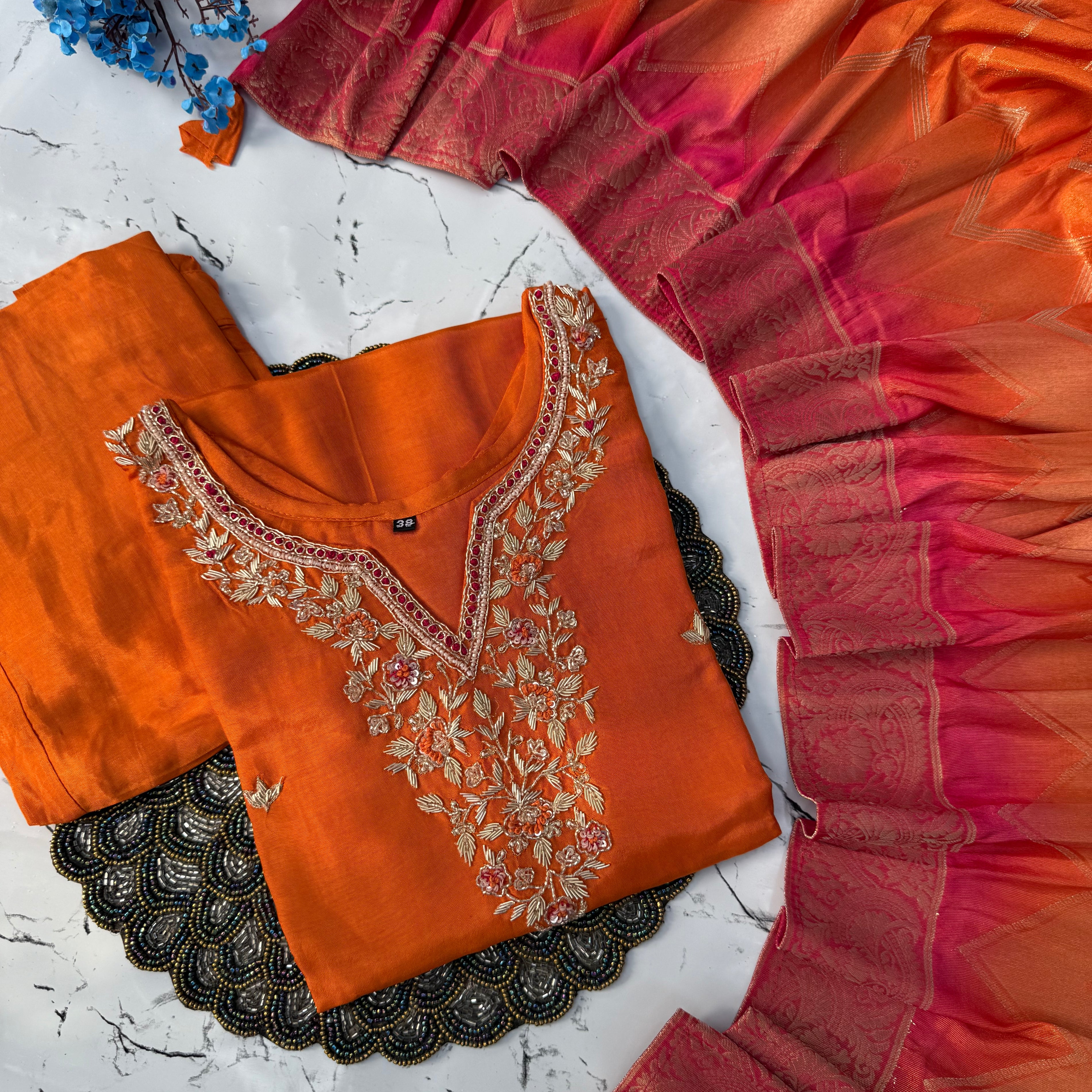 “Qaasid” A very beautiful orange handwork set🛍️