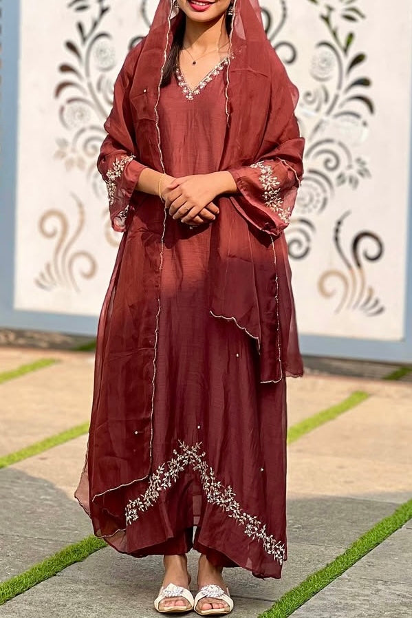 ✨”Parwaz – Premium Mul Chanderi A-Line Kurta Set