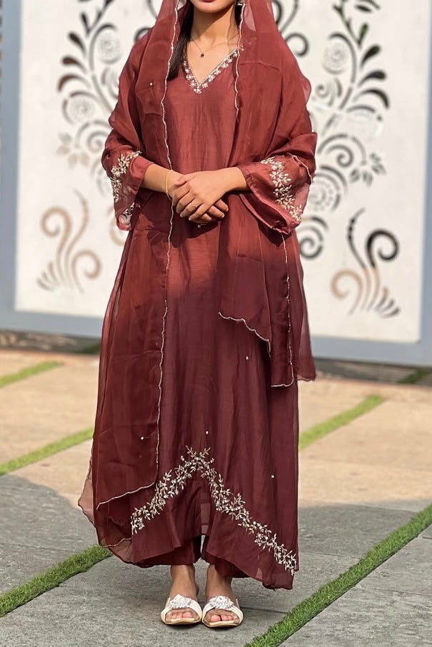 ✨”Parwaz – Premium Mul Chanderi A-Line Kurta Set