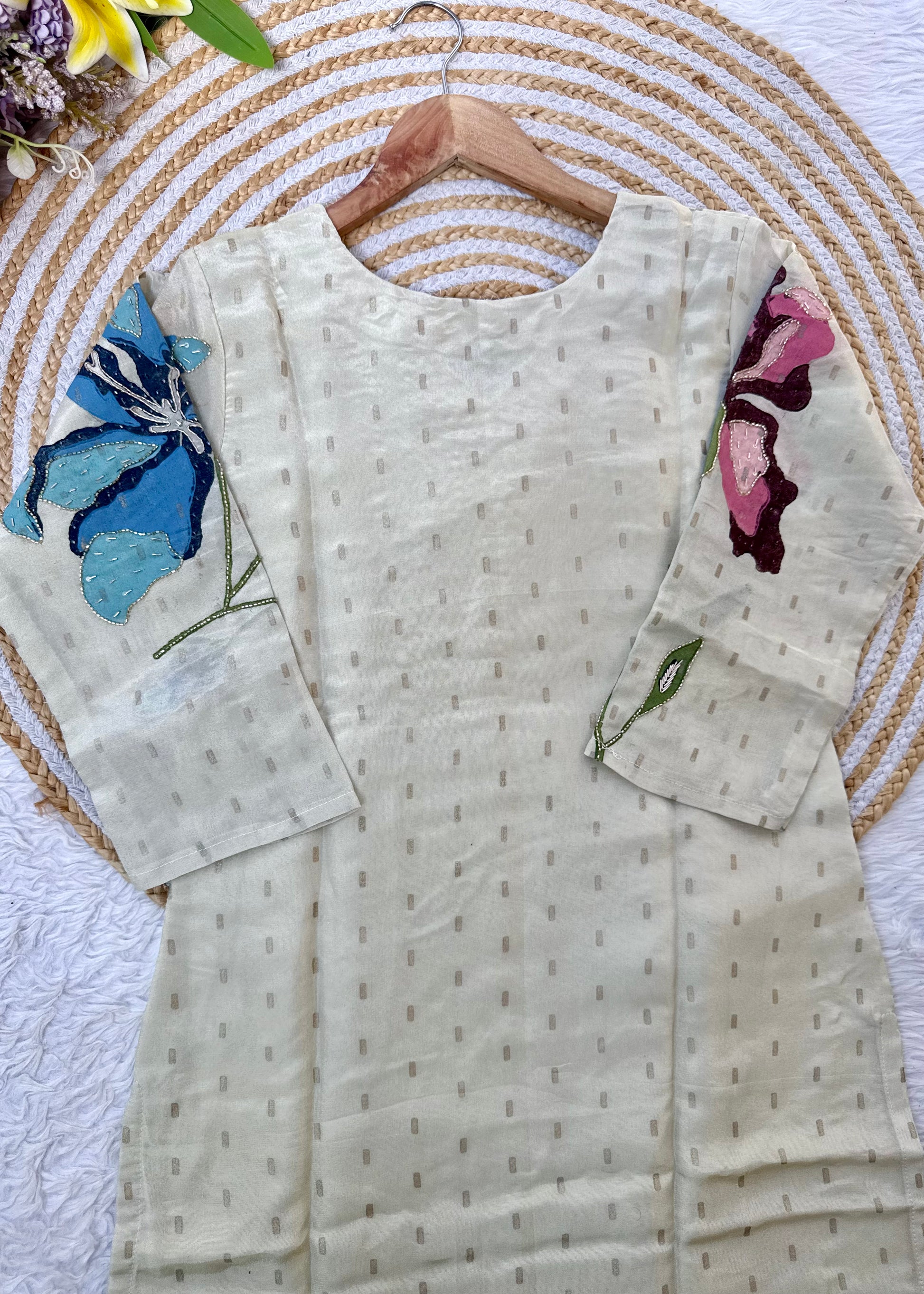 “SUZEN” Tissue silk handprinted floral work kurta set