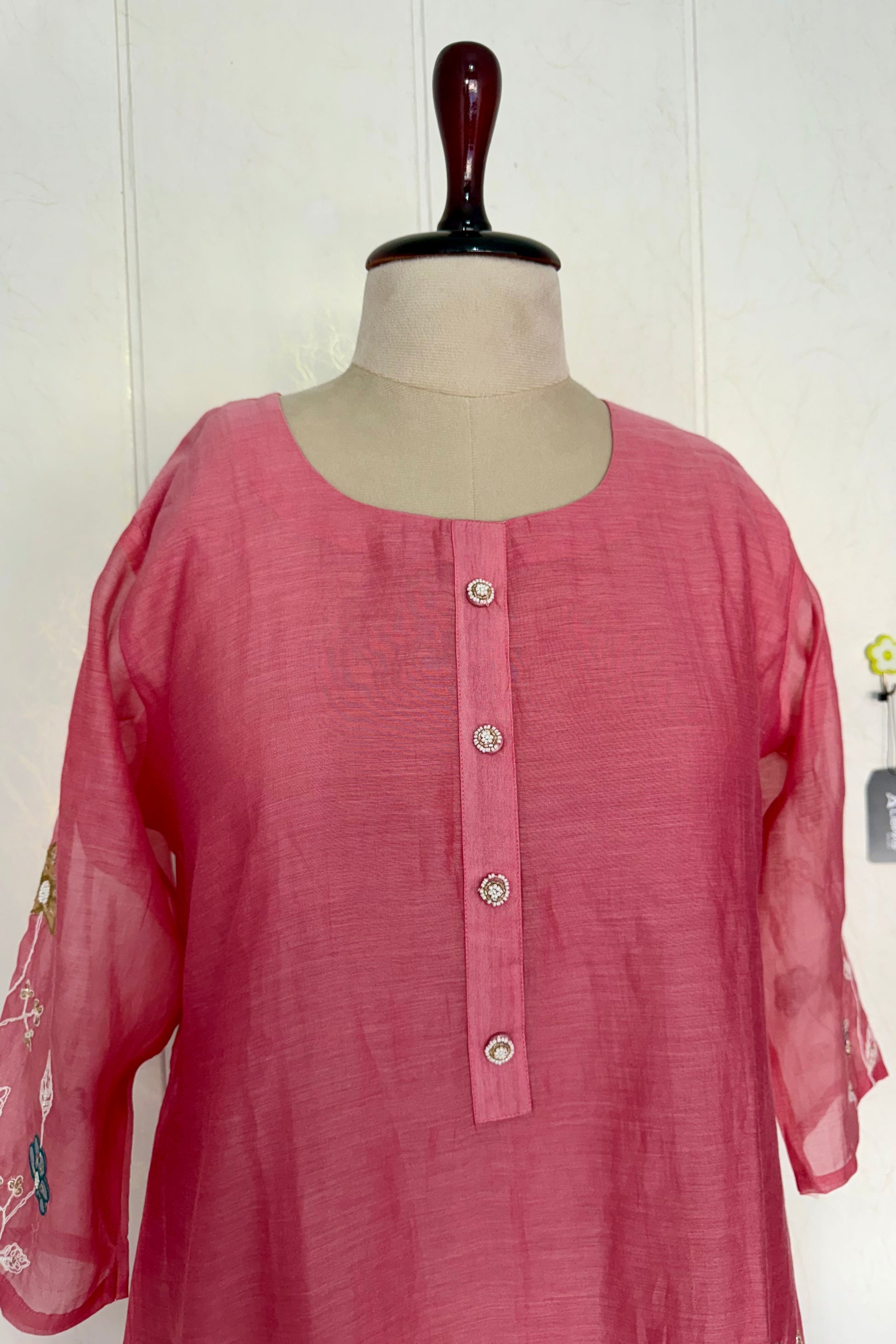 “Thread” Premium Bloom Pink Mul Chanderi A Line kurta set