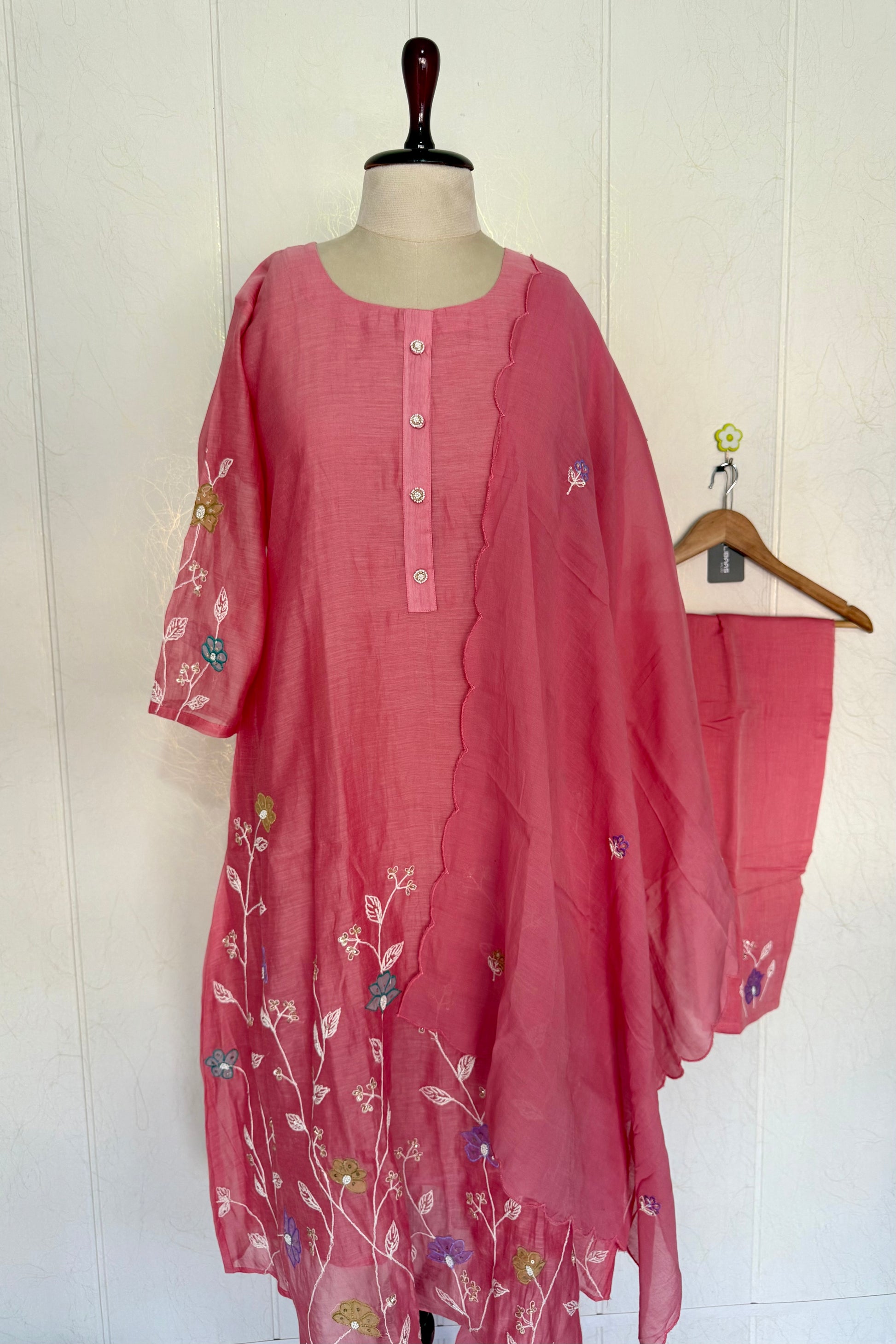 “Thread” Premium Bloom Pink Mul Chanderi A Line kurta set