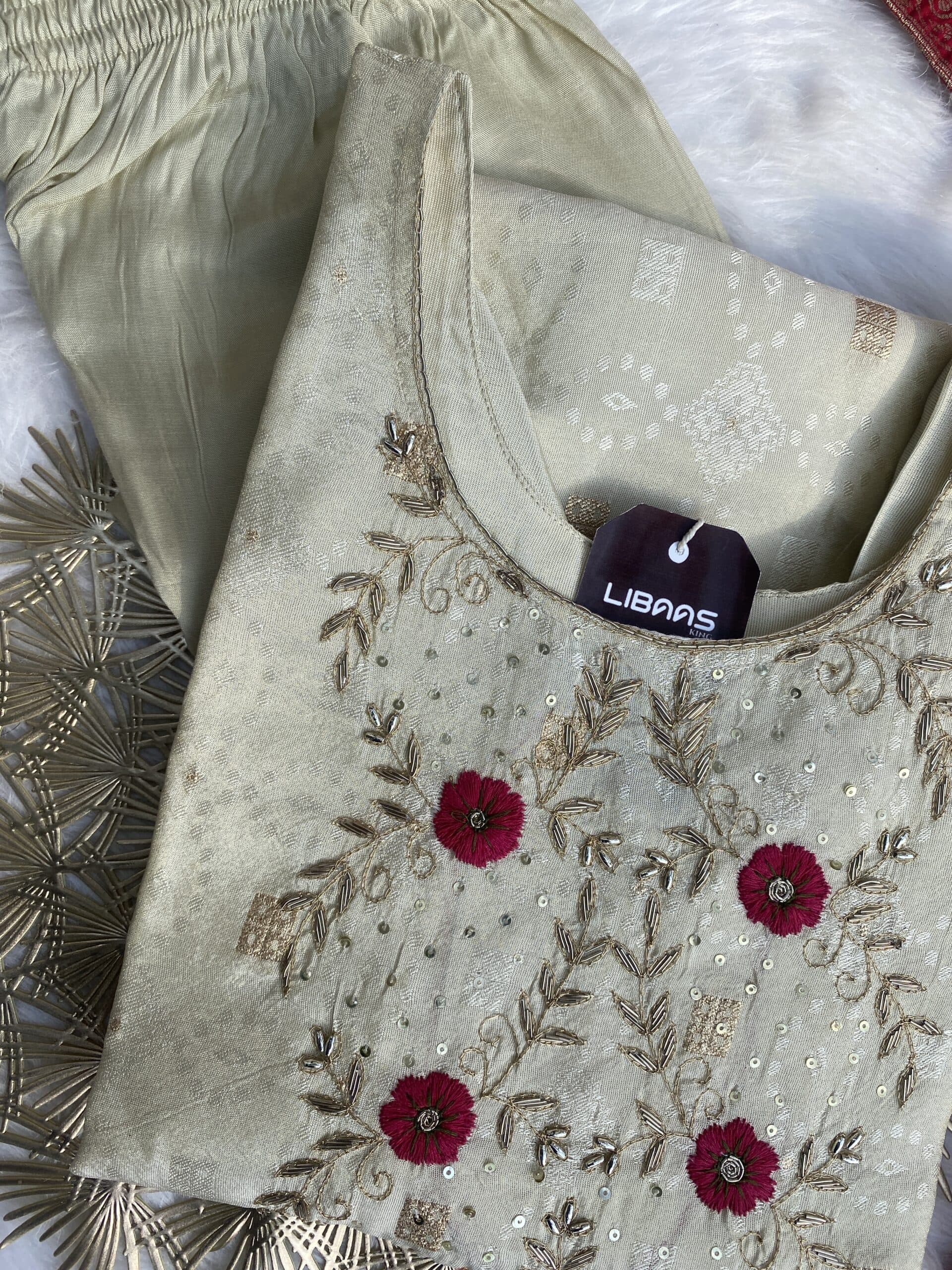 “Nisha” Tissue silk straight kurti with straight pants and dupatta 🌙