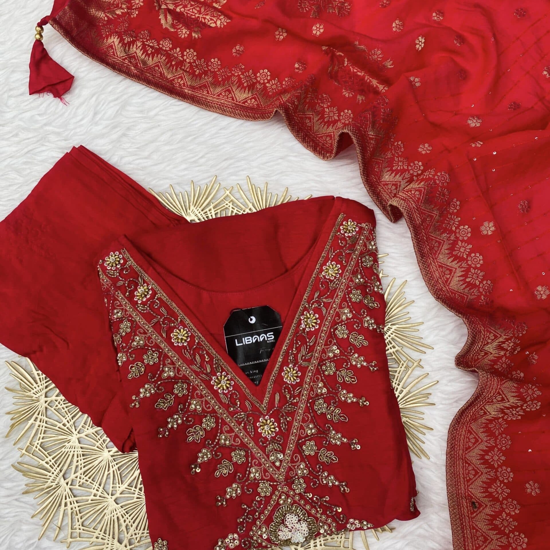 “Kaynat” Beautiful pink V neck handwork set