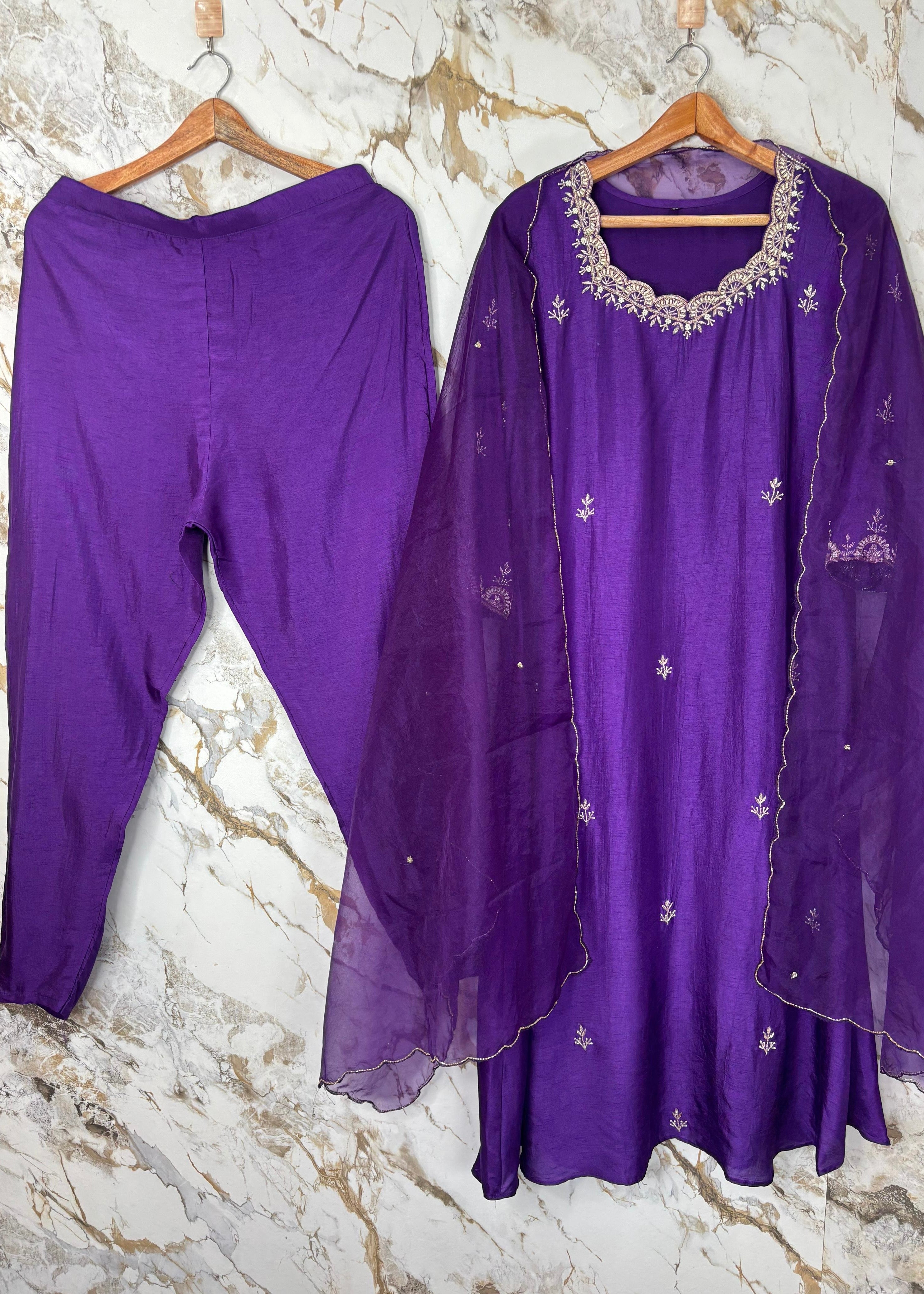 ✨ “Luxe – Premium Dola Silk Kurta Bottom Dupatta Set