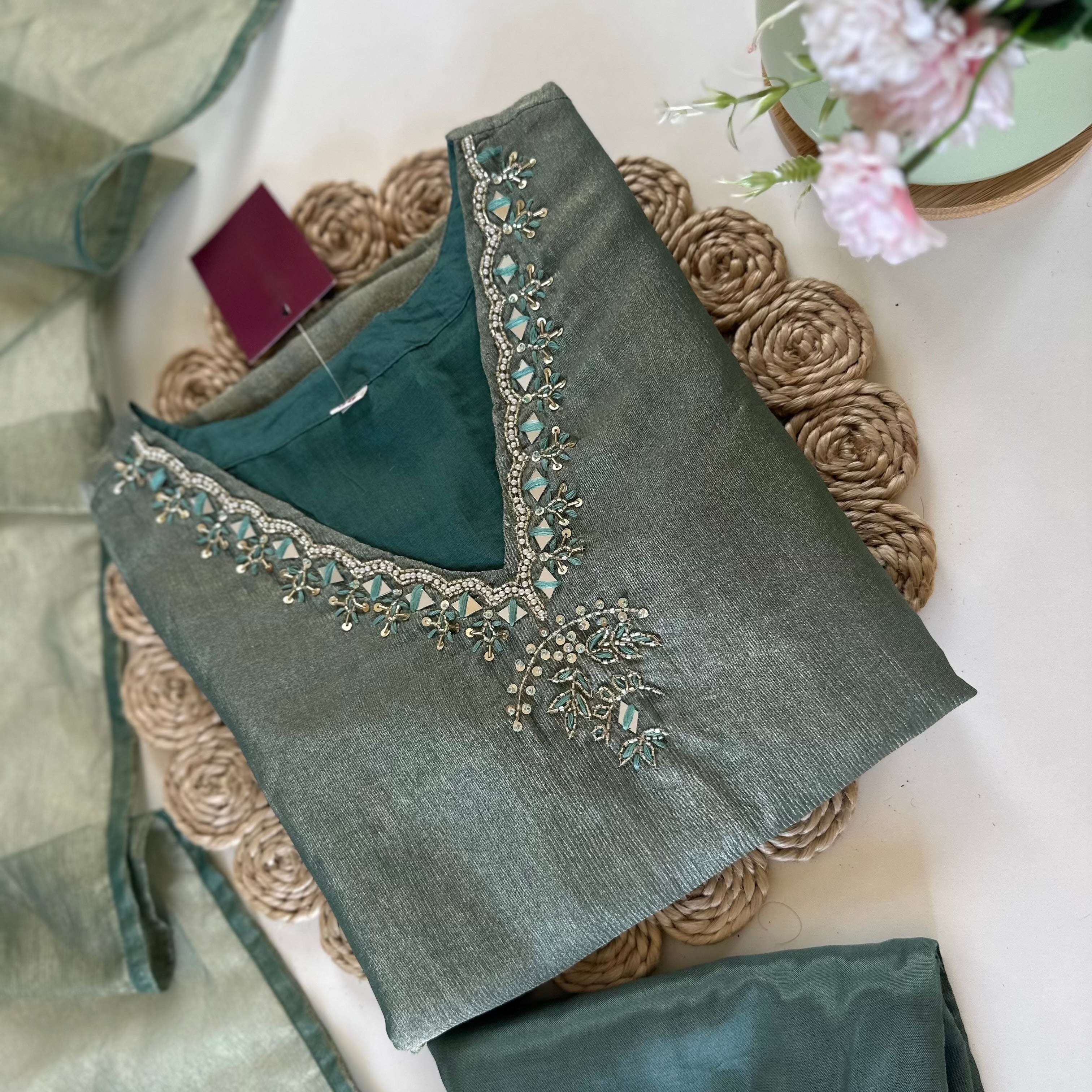 “Charvi” Crush tissue light weight v neck kurta set
