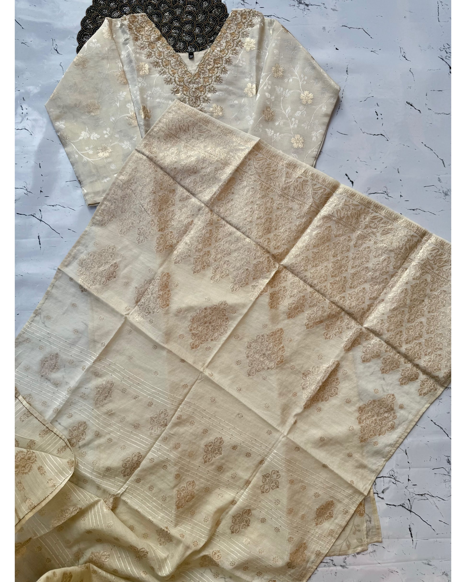 ‘’SANGINI” Beautiful off white Tissue silk kurti bottom dupatta set 🛍️